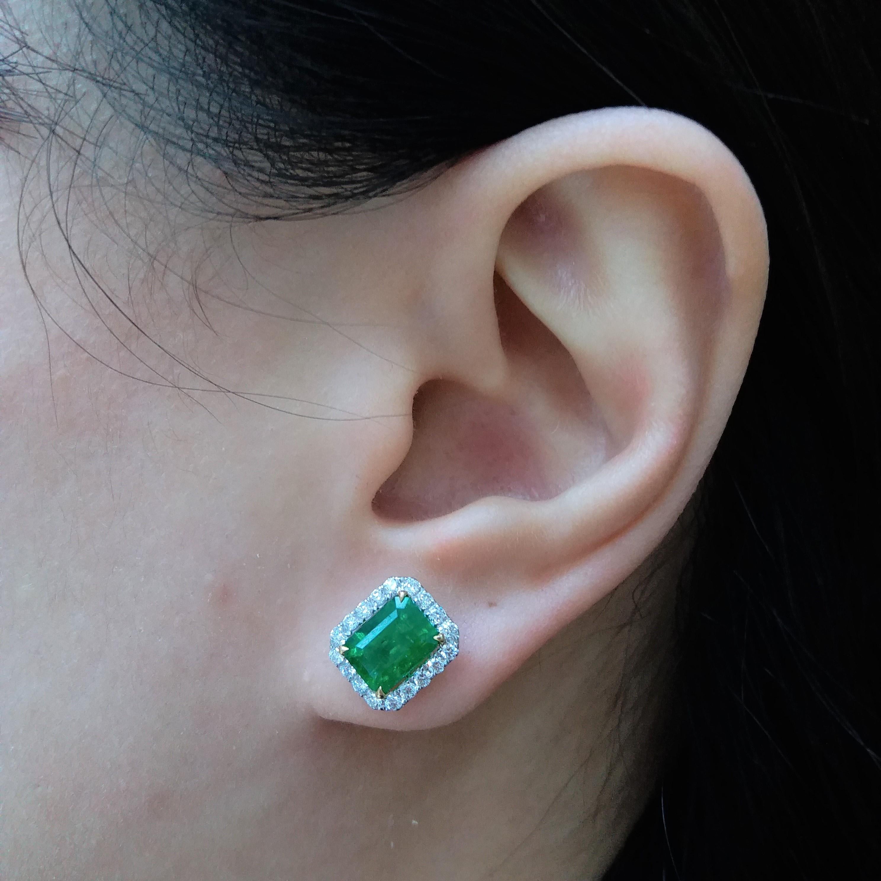 Emerald Cut Certified Colombian Emerald White Diamond 18K Gold Stud Earrings