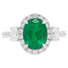 Certified Colombian Emerald White Diamond 18K Gold Wedding Ring
