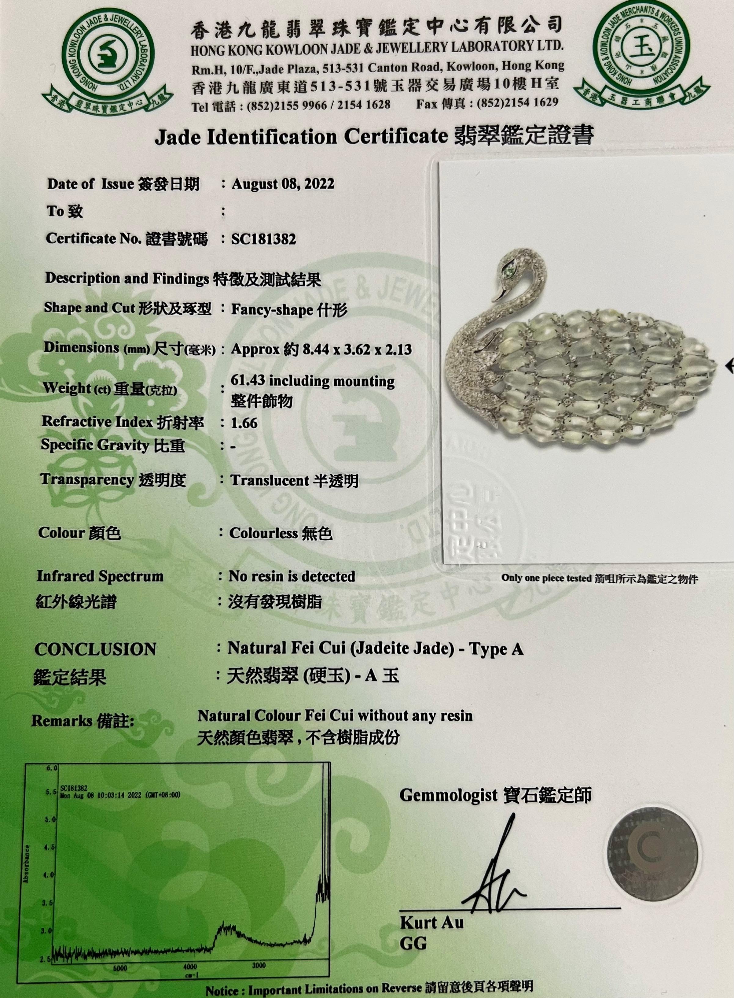 Ciondolo / Spilla a forma di cigno in giada incolore certificata e diamanti, alta traslucenza in vendita 15