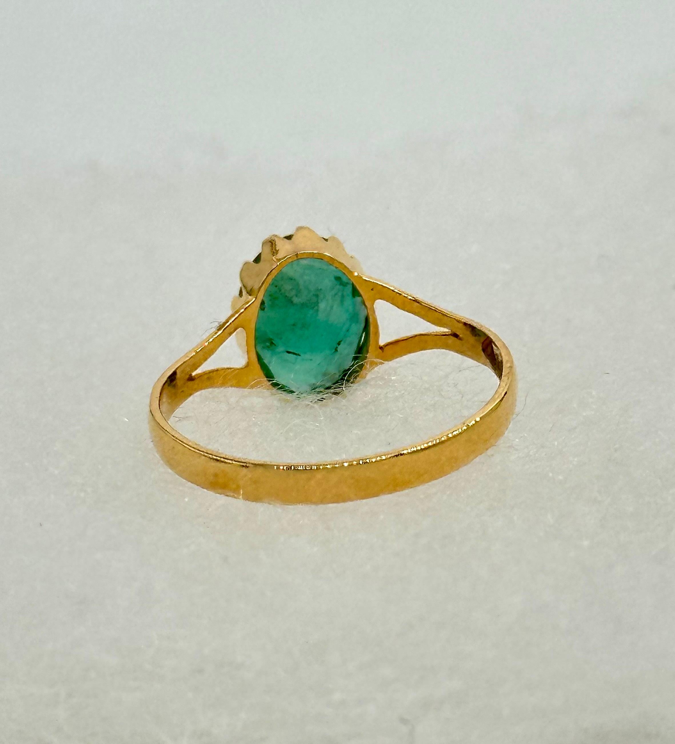 Certified Columbian Emerald Ring 2.30ctw Emerald 14K Solid Yellow Gold Ring For Sale 1