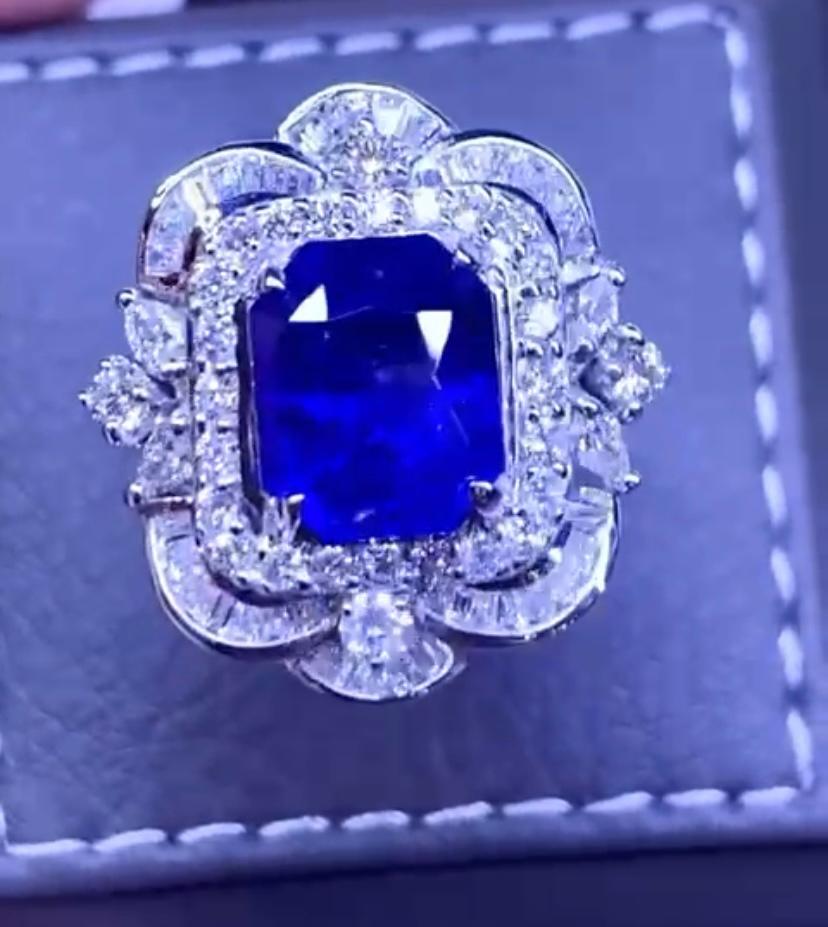 Women's Certified Ct 7, 67 of Royal Blue Sapphire and Diamonds on Ring For Sale