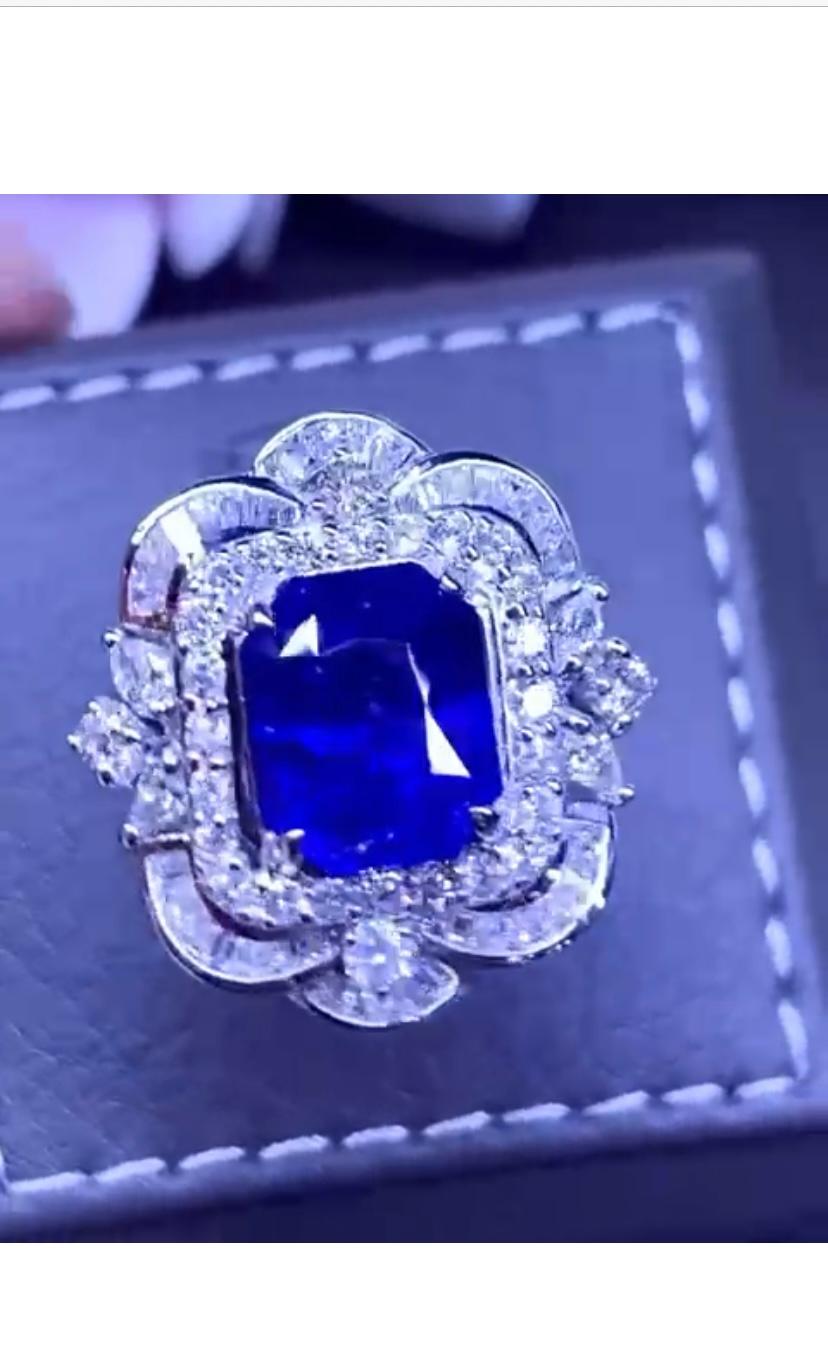 Certified Ct 7, 67 of Royal Blue Sapphire and Diamonds on Ring For Sale 1