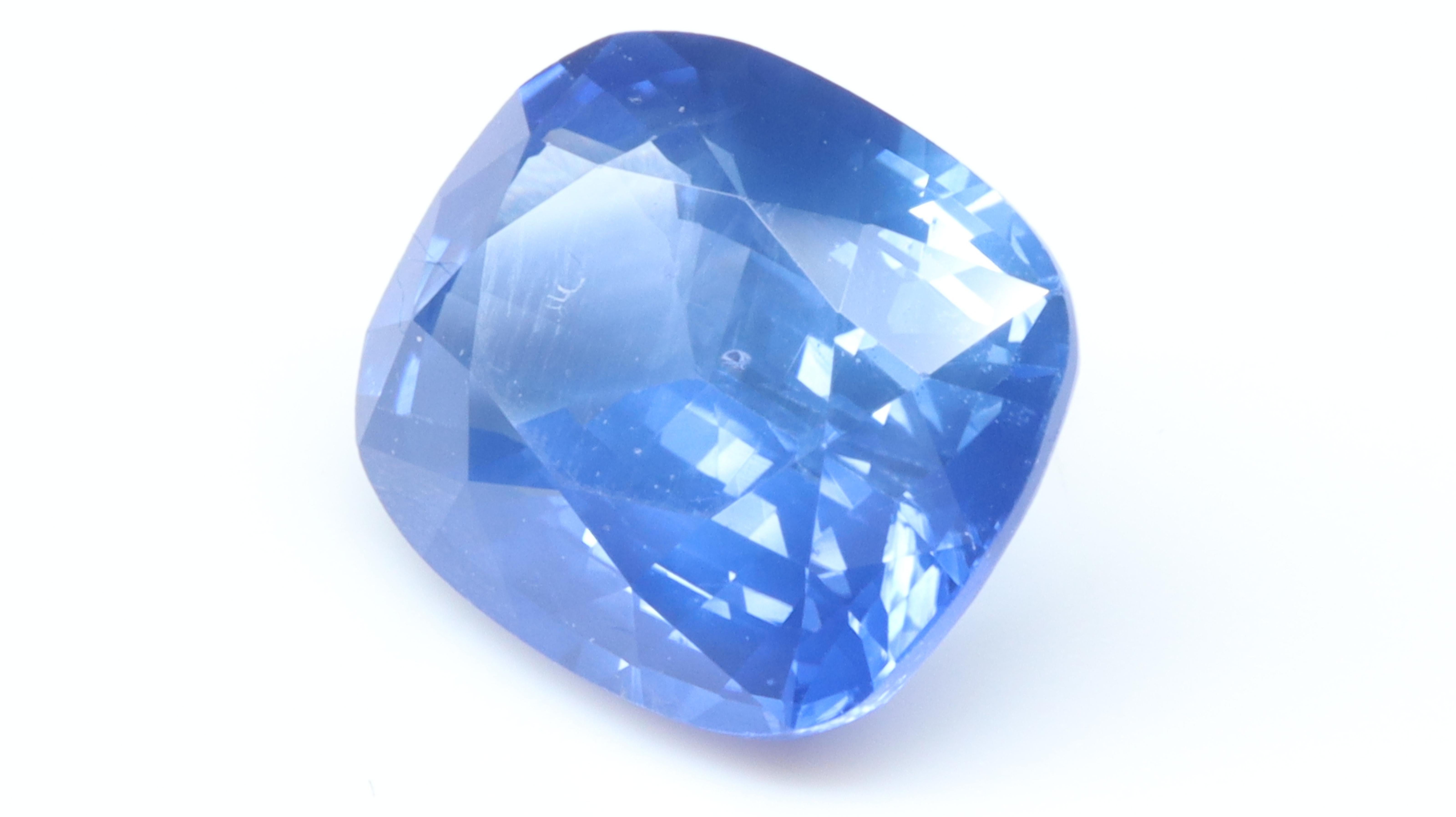 Certified Cushion Cut Intense Blue Sapphire - 2.29ct For Sale 3