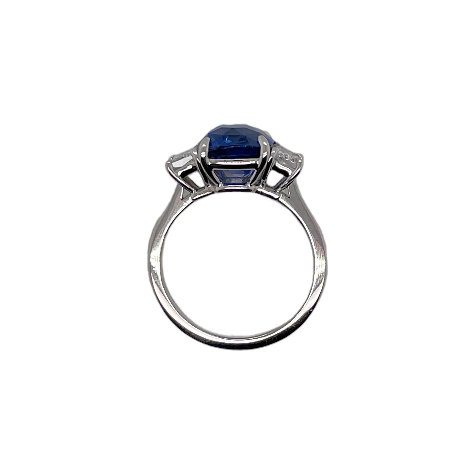 Certified Cushion Cut Sapphire & Diamond Three Stone Ring in 18K White Gold In New Condition In New York, NY
