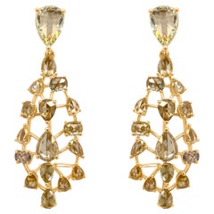 Zertifizierte Ohrringe mit Rosecut Fancy Color Diamanten aus 18K Gold