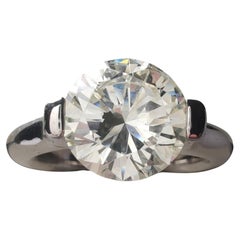 18K White Gold 4 Carat Diamond Solitaire Ring, AIG Certified