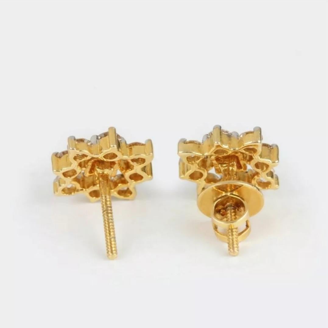 Taglio rotondo Orecchino con diamante certificato di forma quadrata per donne Orecchini in oro massiccio 14K in vendita