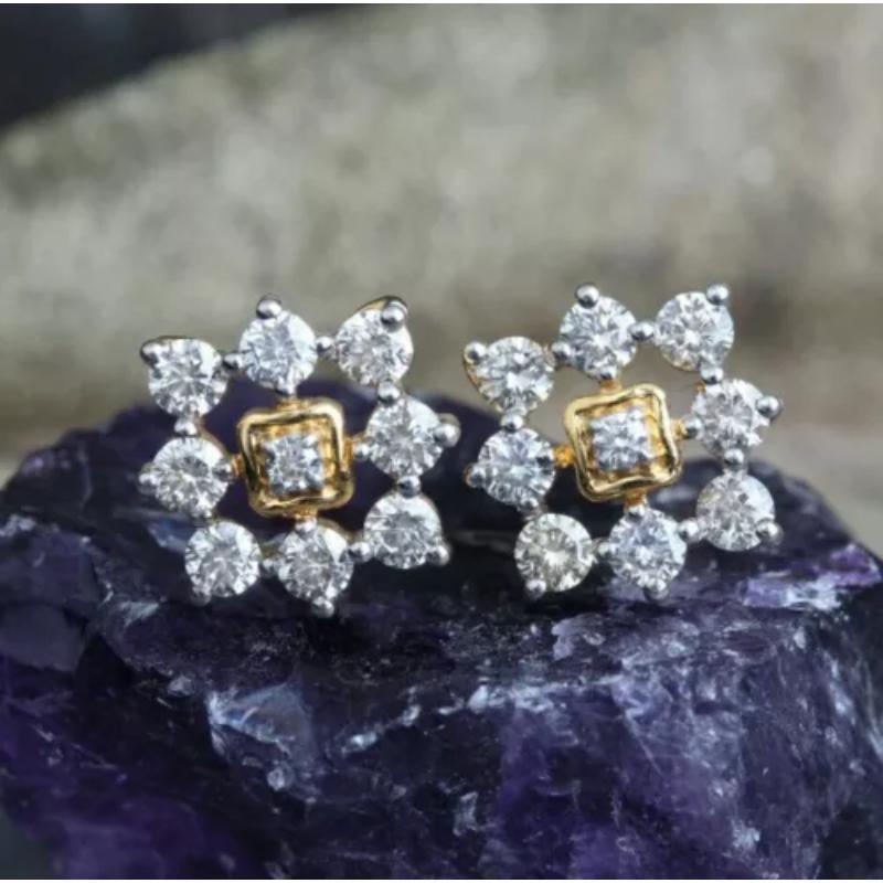 Round Cut Certified Diamond Square Shape Stud Earring for Women 14K Solid Gold For Sale