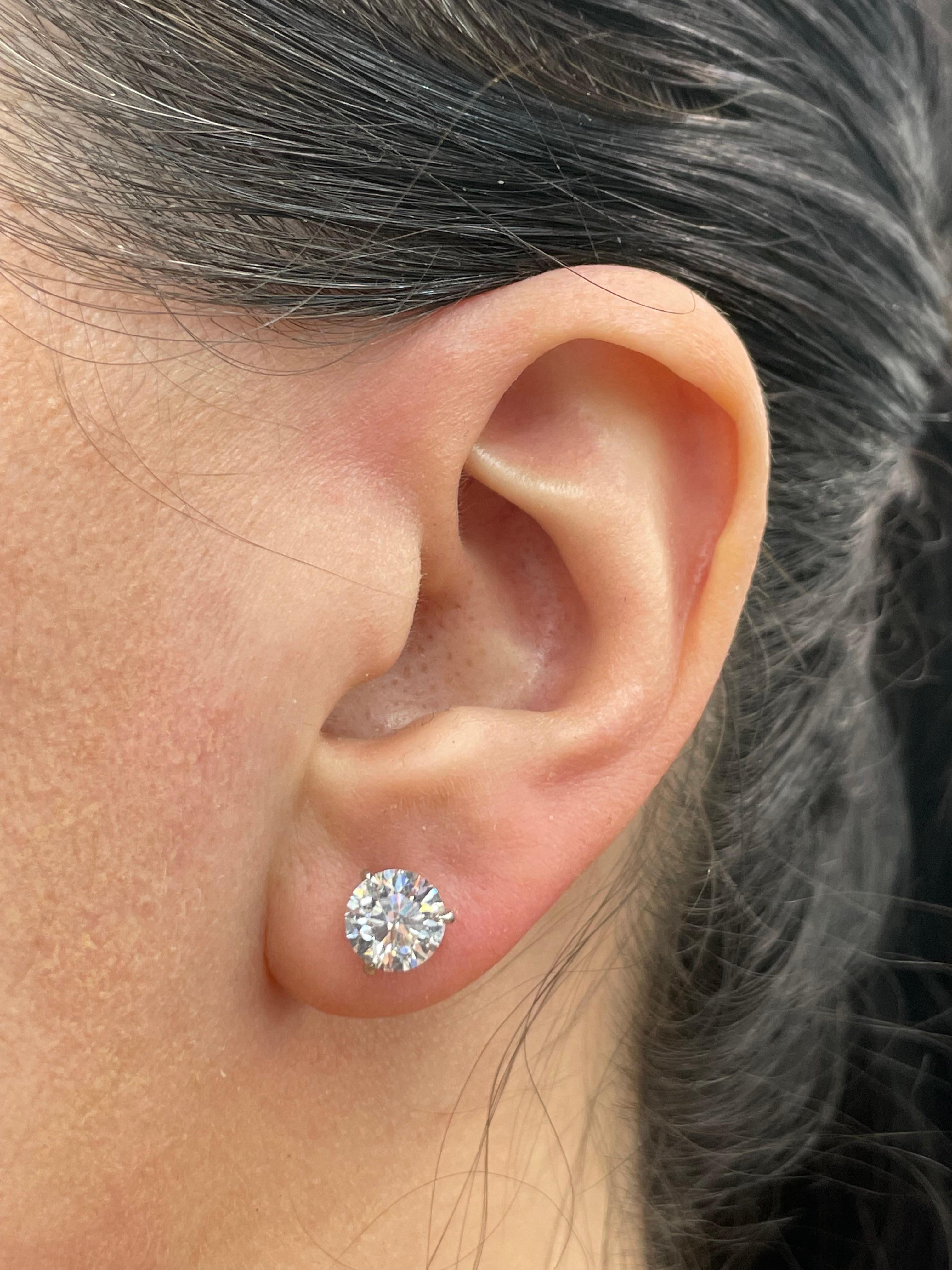 Certified Diamond Stud Earrings 3.01 Carats E-F SI2-I1 18 Karat White Gold 3