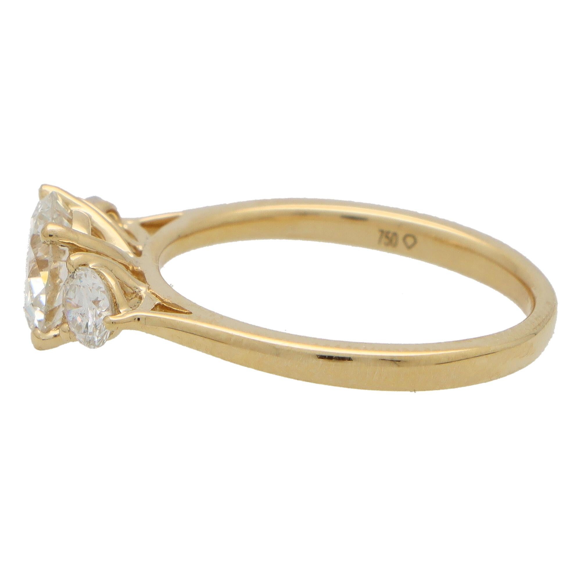Round Cut Certified Diamond Three Stone Ring Set in 18k Yellow Gold  For Sale