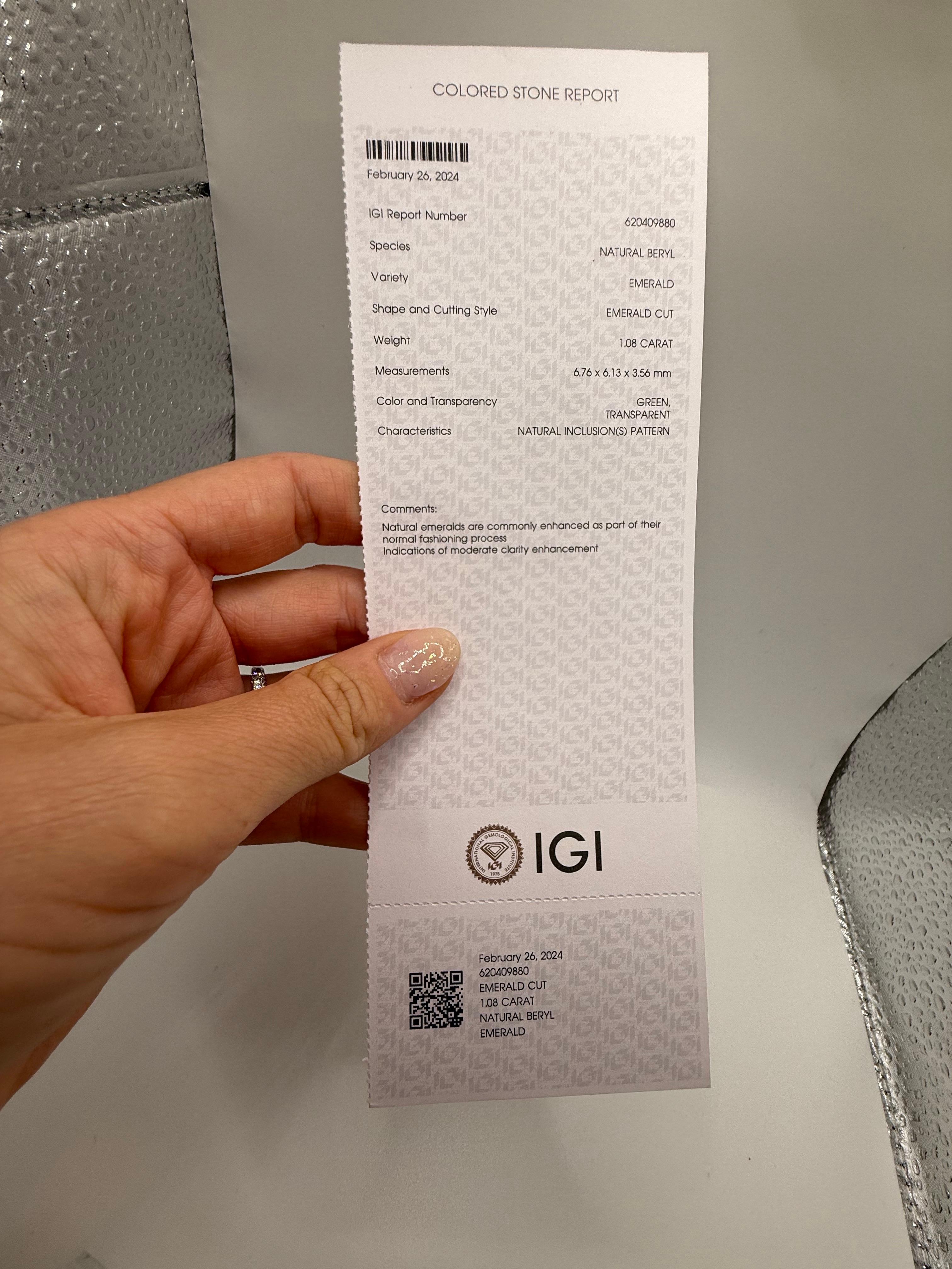 Zertifizierter Smaragd 1,08 Karat Smaragd im Smaragdschliff natürlicher Smaragd im Angebot 3