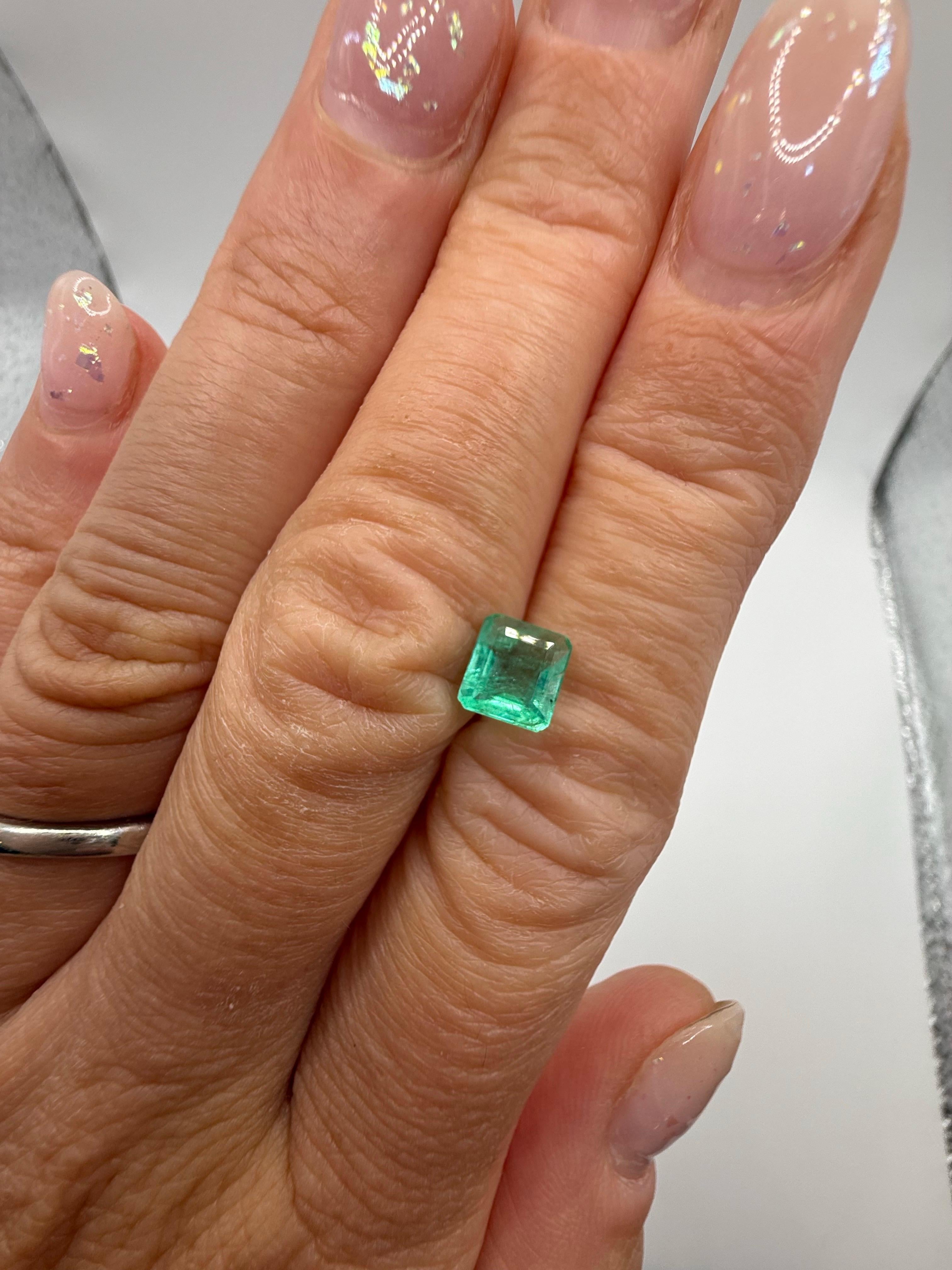 Zertifizierter Smaragd 1,08 Karat Smaragd im Smaragdschliff natürlicher Smaragd im Angebot 5