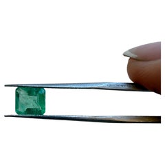 Certified emerald 1.08 carats emerald cut natural emerald