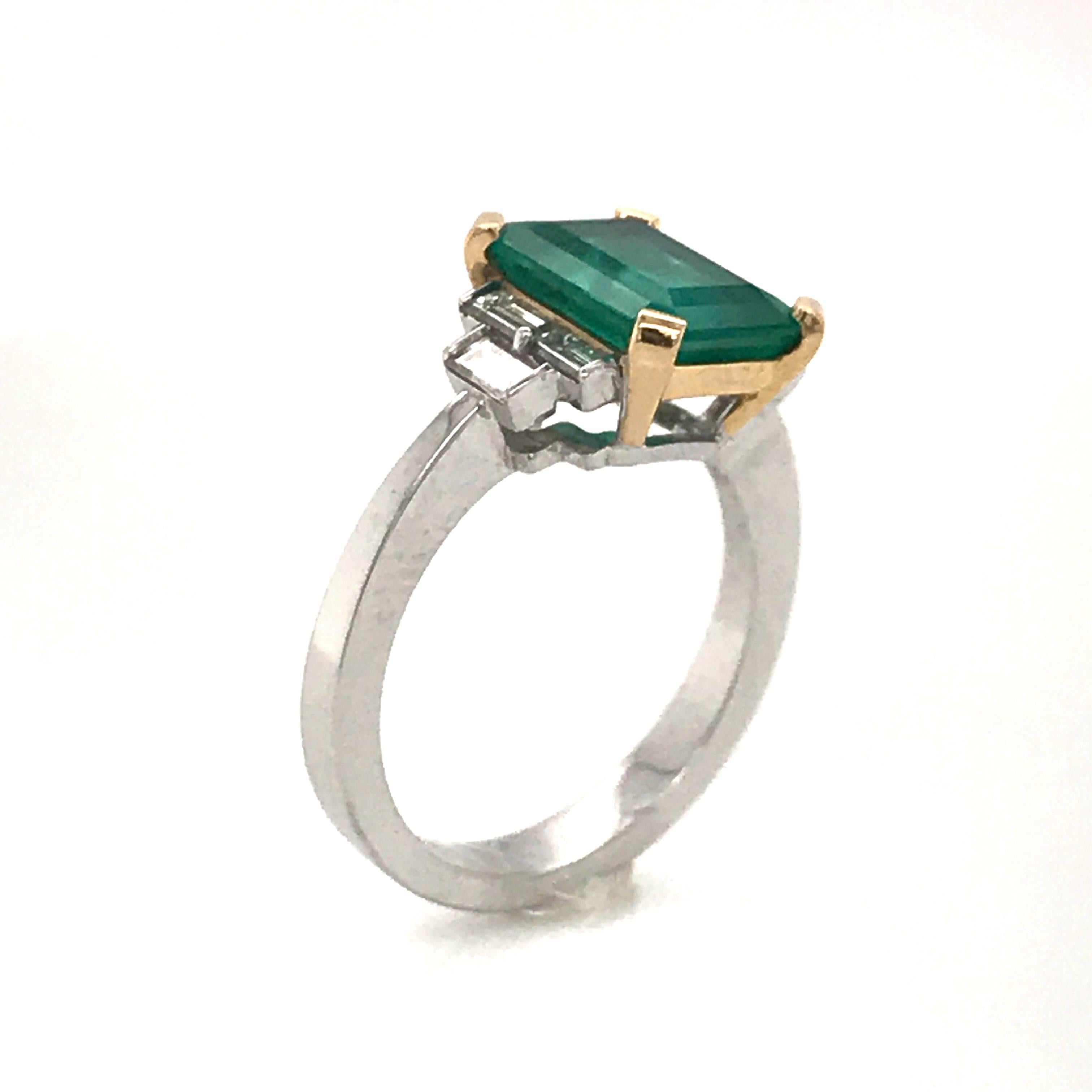 Certified Emerald 2.68 Karat White Diamonds on with Gold Engagement Ring 5