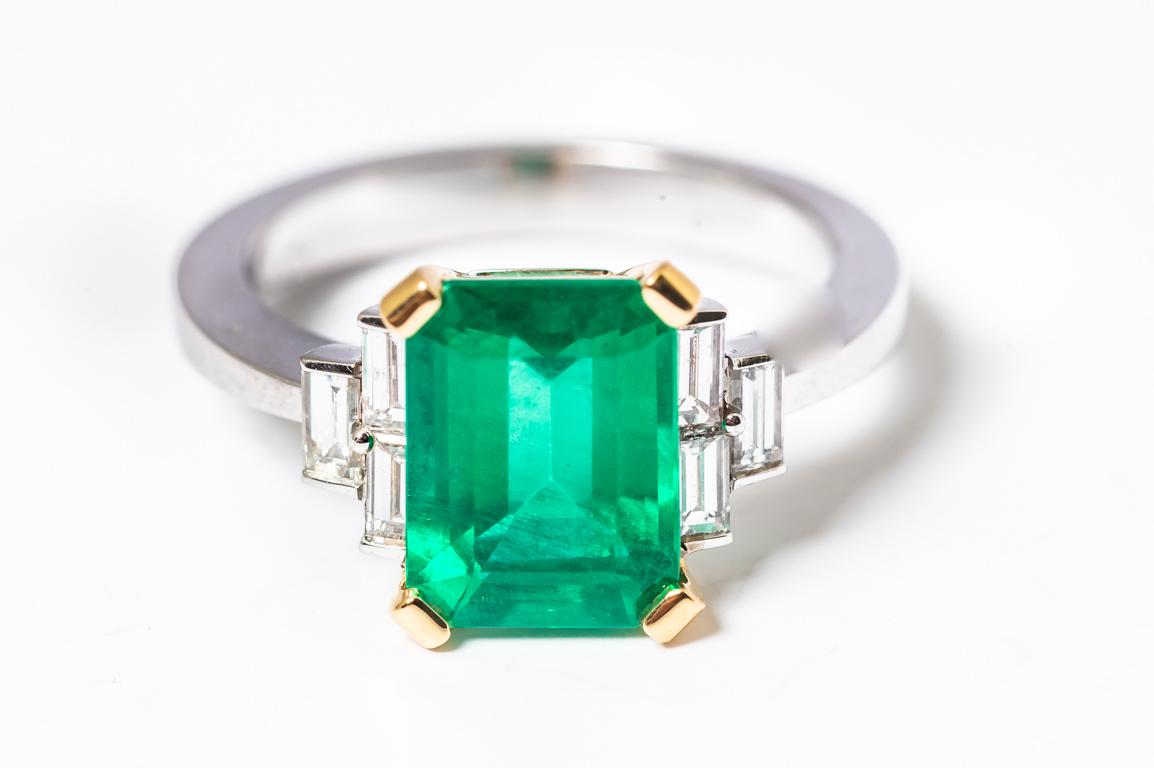 Certified Emerald 2.68 Karat White Diamonds on with Gold Engagement Ring 1
