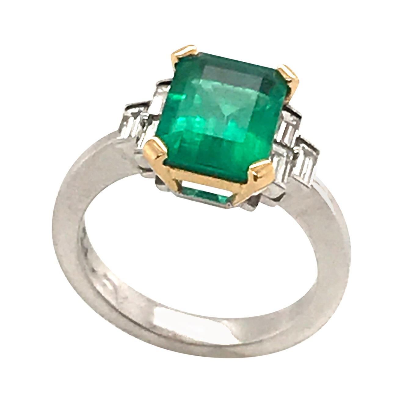 Certified Emerald 2.68 Karat White Diamonds on with Gold Engagement Ring