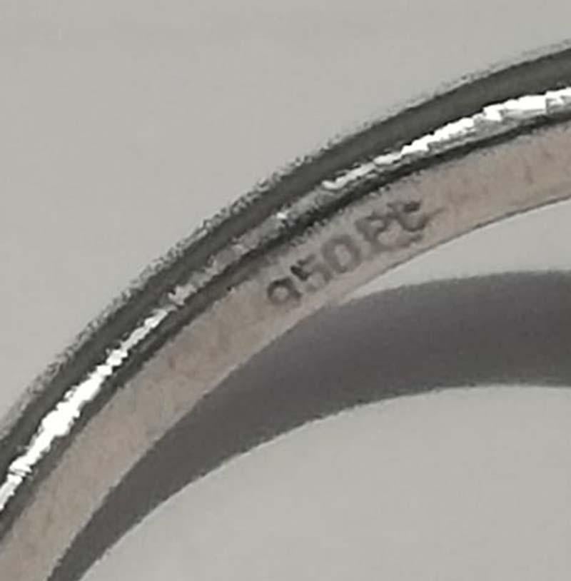 Émeraude certifiée, diamants de 4,62 carats, bague en platine Pour femmes en vente