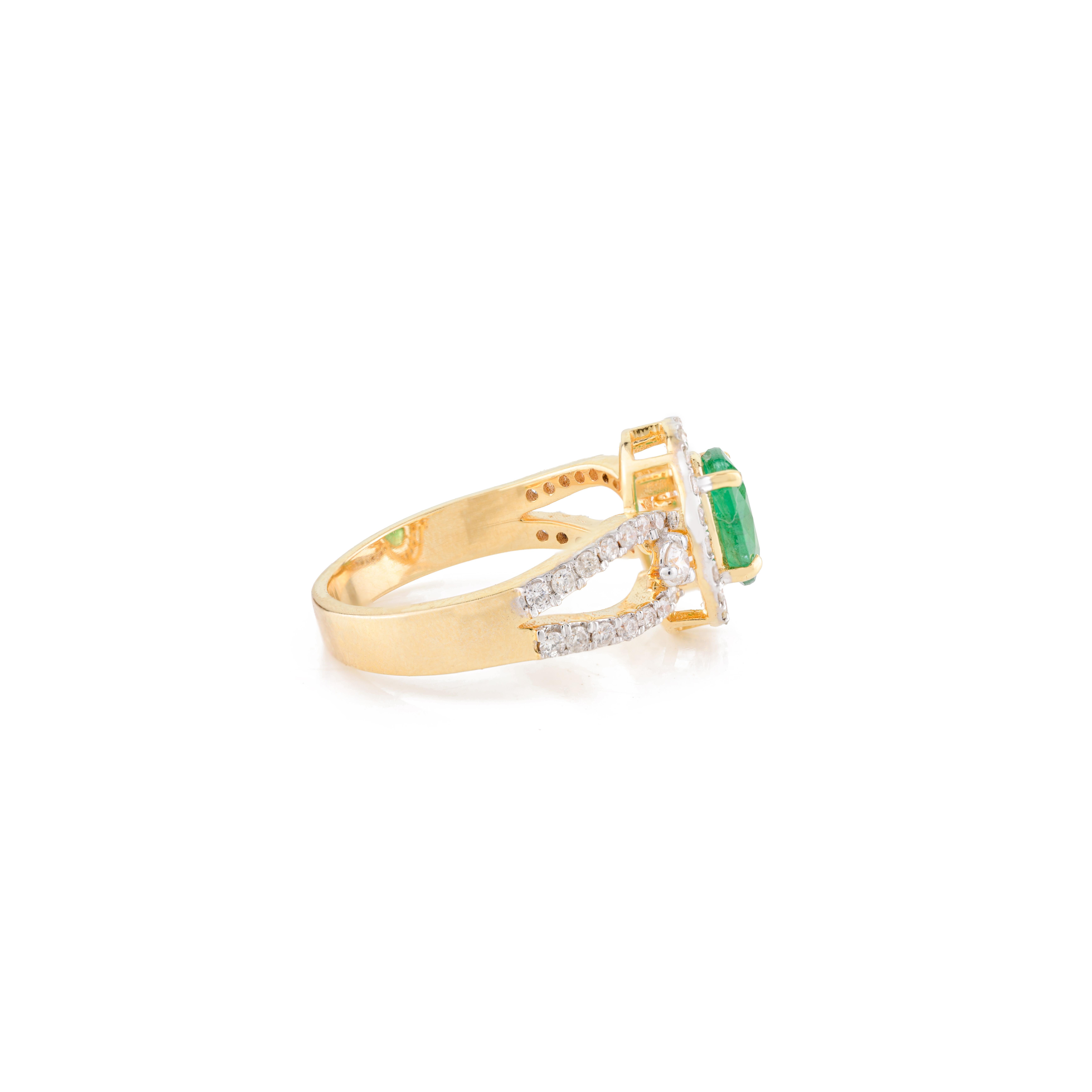 For Sale:  AAA Quality Emerald Women Wedding Ring with Diamonds in 18k Solid Yellow Gold 4