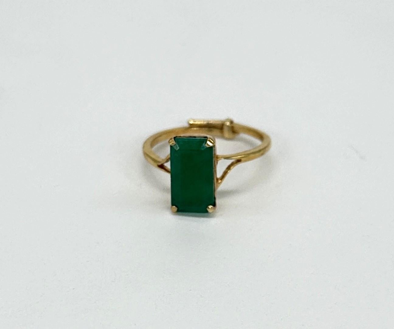Octagon Cut Certified Emerald Gold Ring 2.40ctw Emerald 14K Solid Yellow Gold Ring For Sale