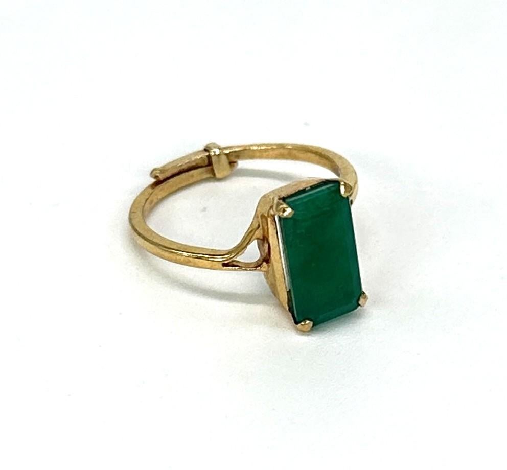 Women's or Men's Certified Emerald Gold Ring 2.40ctw Emerald 14K Solid Yellow Gold Ring For Sale