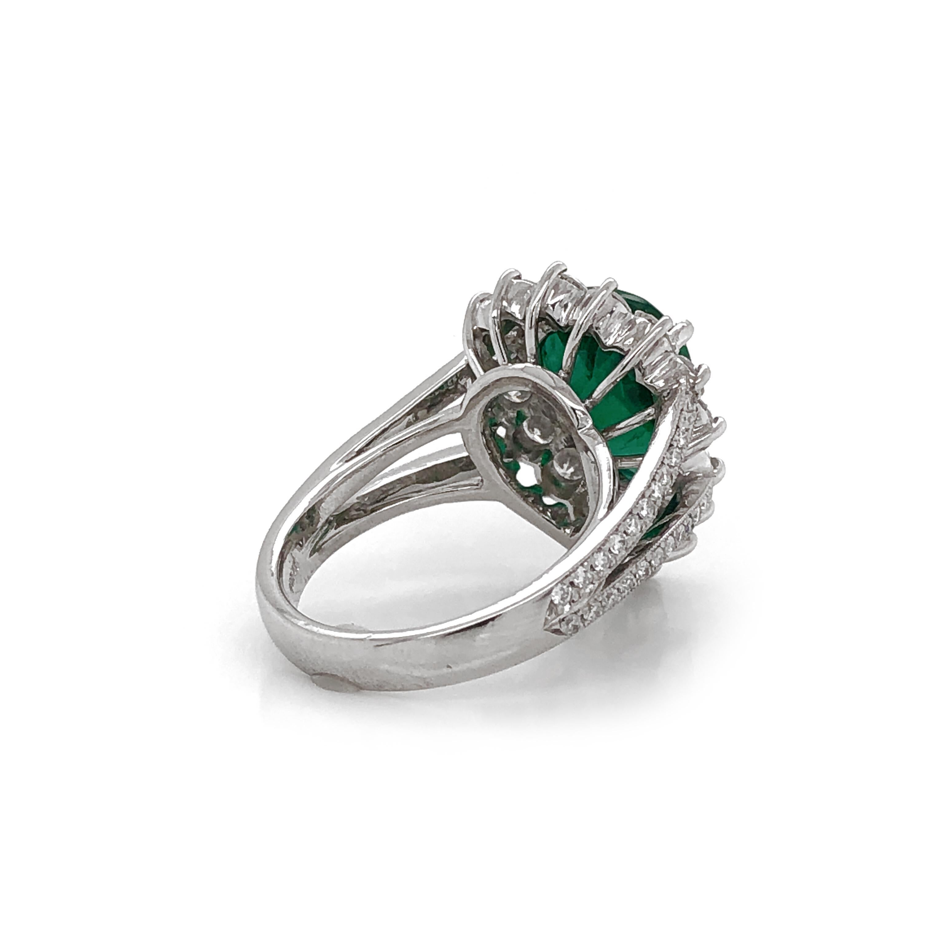 Certified Emerald Pear Cut 3.66 Carat Diamond 1.36 Carat Total Platinum Ring In New Condition For Sale In New York, NY