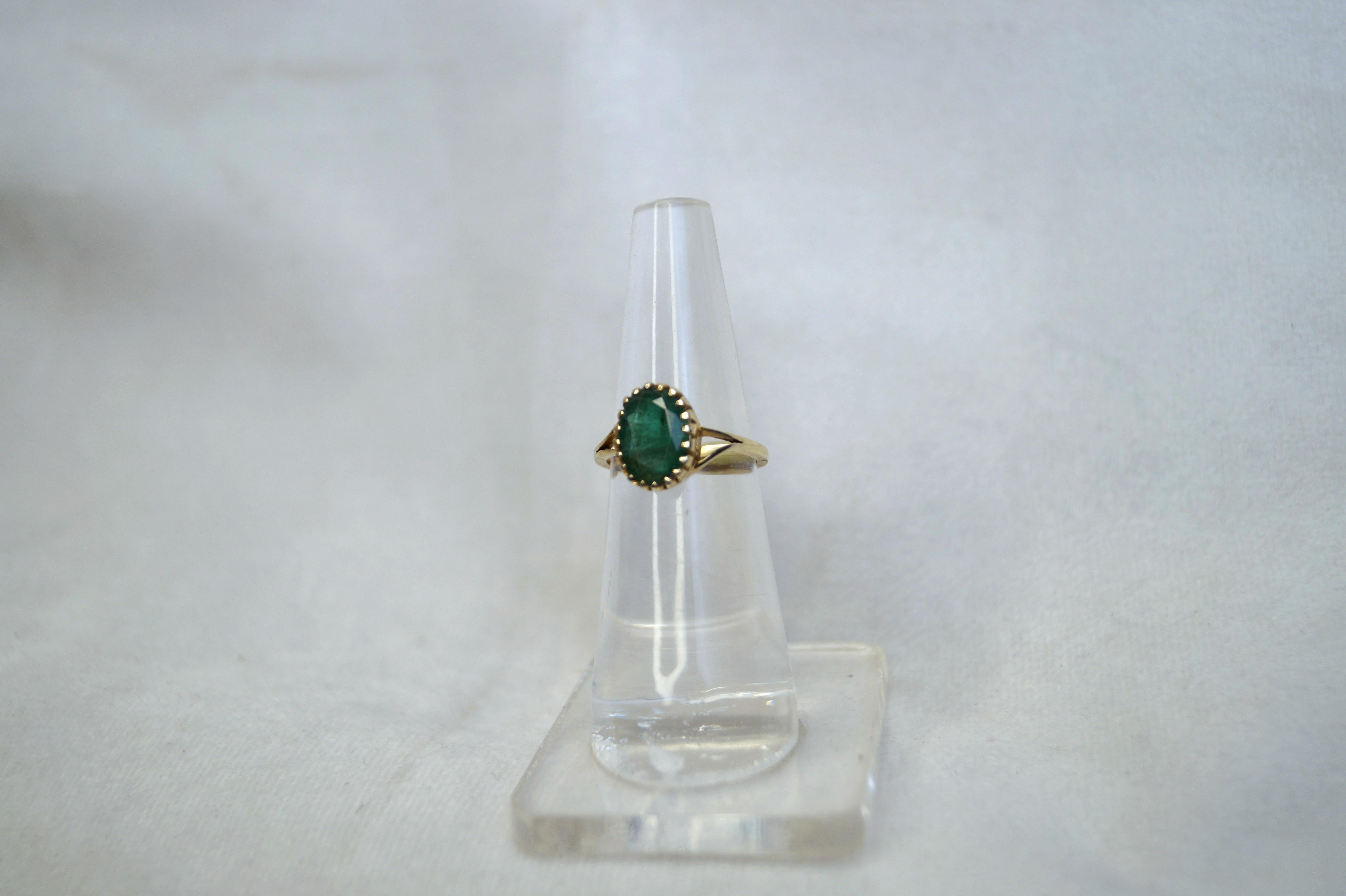 Certified Emerald Ring 2.45ctw Emerald 14K Solid Yellow Gold Ring en vente 3