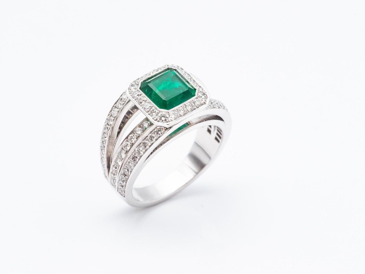 Artisan Certified Emerald Ring Diamond Paving White Gold 18 Karat For Sale