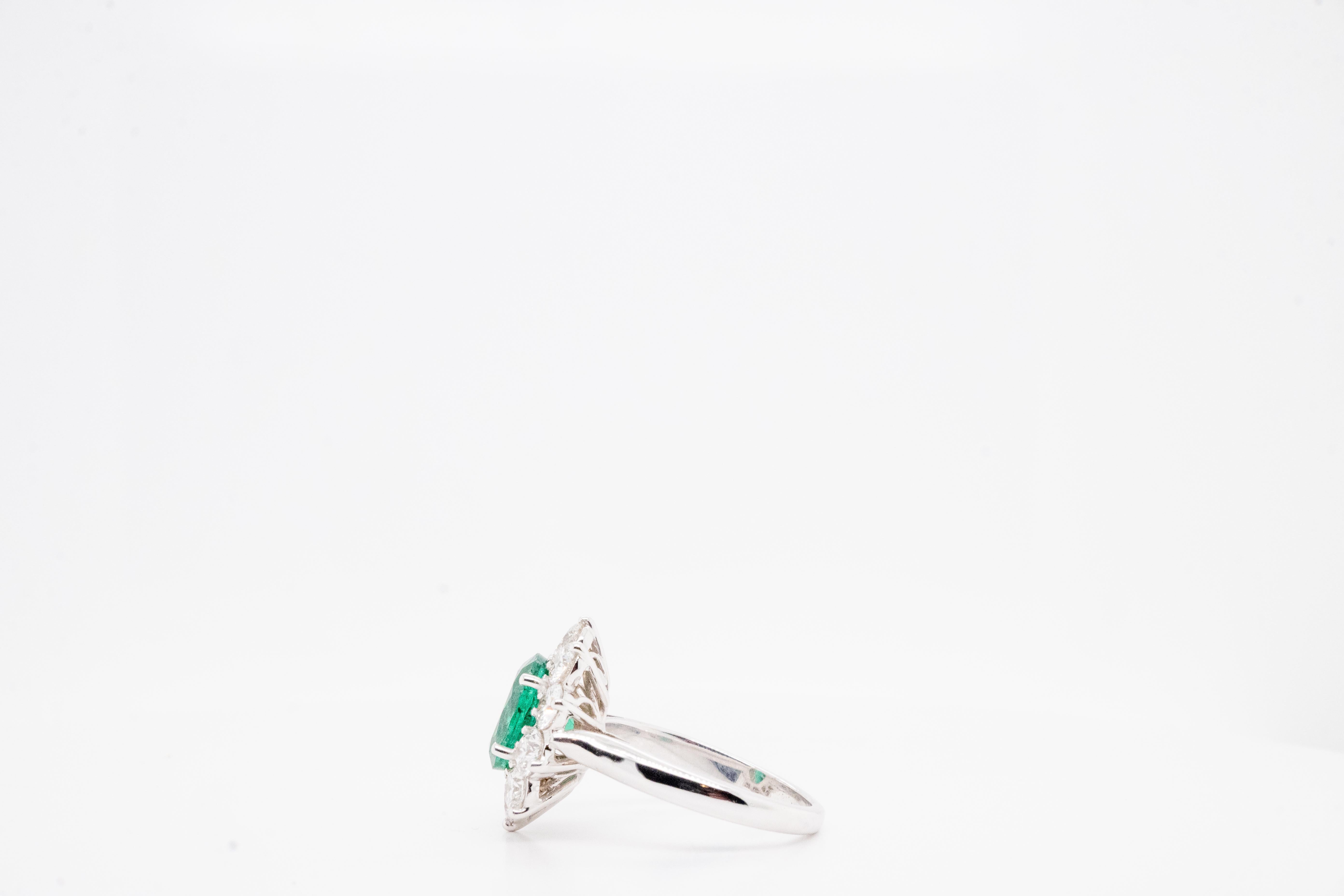 Modern Certified Emerald Ring, Diamonds White Gold  For Sale