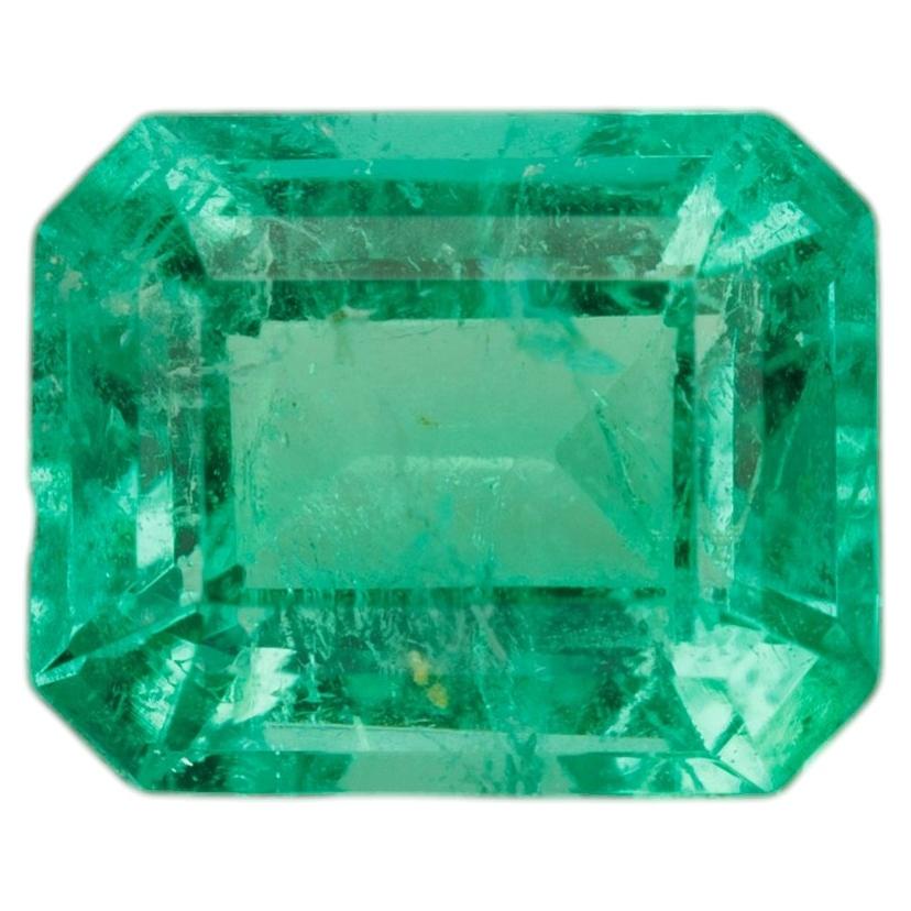 Esmeralda facetada certificada, 0,57 cts en venta