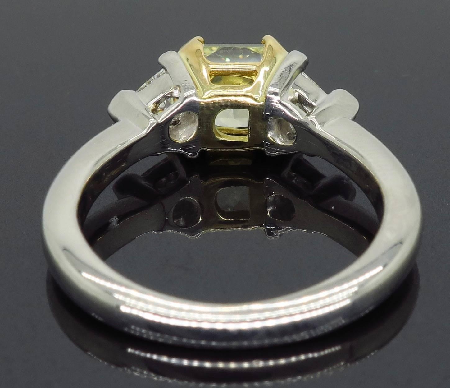 Certified Fancy Yellow Three-Stone Diamond Ring in Platinum and 18 Karat Gold 4
