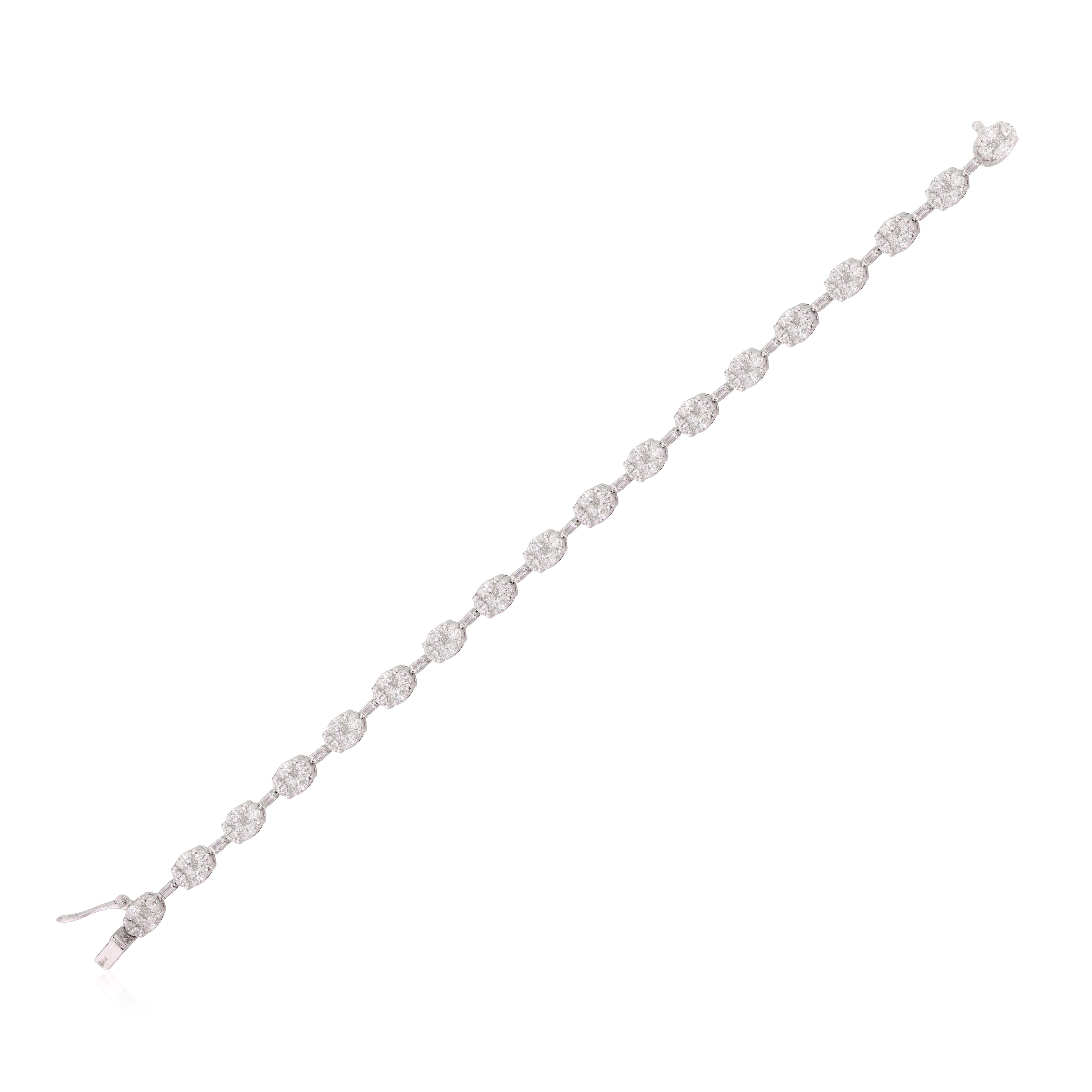 Zertifiziertes makelloses Diamant-Verlobungsarmband für Mutter aus 18 Karat Weißgold mit Diamanten (Moderne) im Angebot