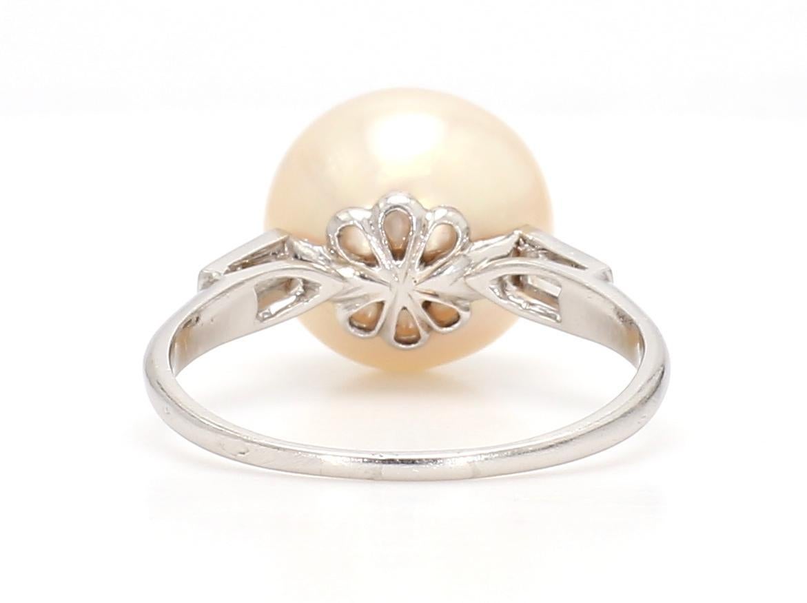Women's Certified French 1920s Design Natural Saltwater Pearl Art Deco Platinum Ring For Sale