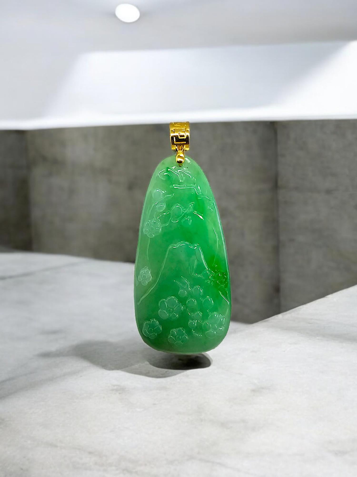 Uncut Certified Fuji Japan Carving Burmese A-Jade Jadeite Pendant w 18K Yellow Gold For Sale