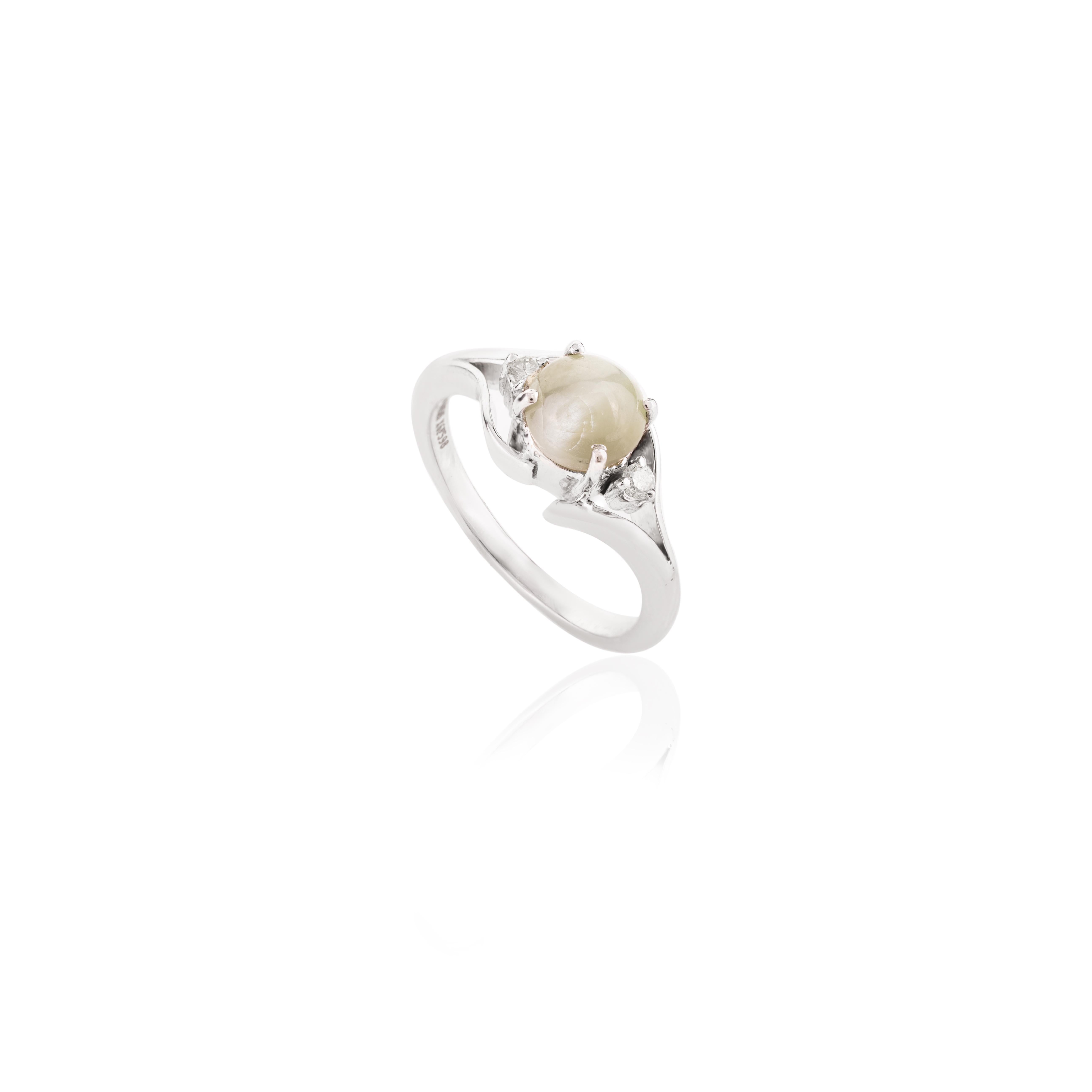 For Sale:  Genuine 2.08 CTW Cat's Eye Ring with Diamonds in 14k Solid White Gold 7