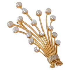 Certified Gold Stems Brooch in 18 Kt Gold Natural Bahraini Pearls and Diamonds