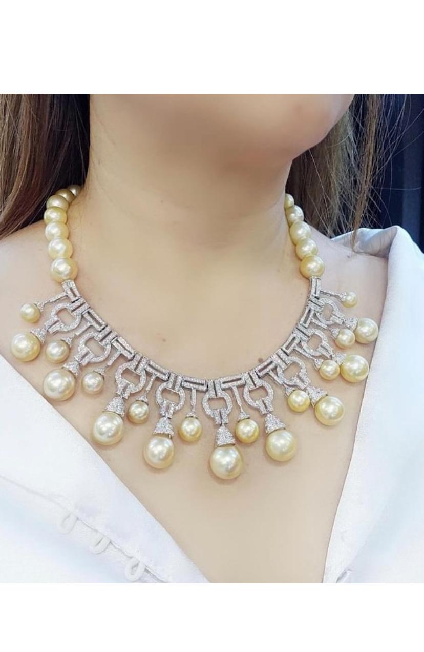 Certified Golden South Sea Pearls  8.00 Ct Diamonds 18k Gold Art Decó Necklace For Sale 1