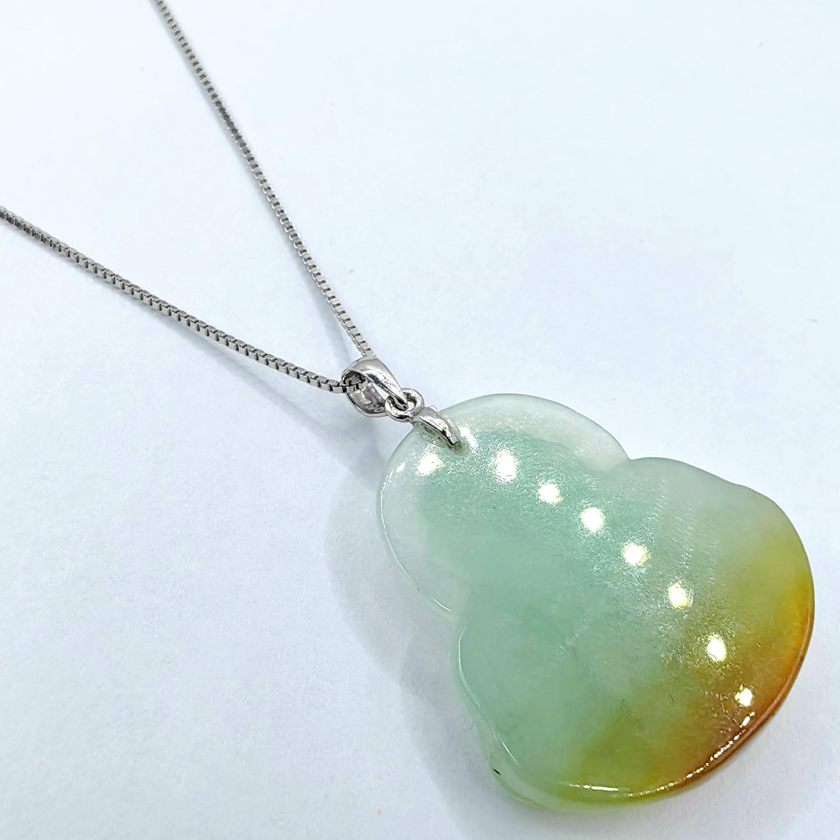 Contemporain Certified Green & Amber Jadeite Jade Smiling Buddha Pendant in 18K White Gold en vente