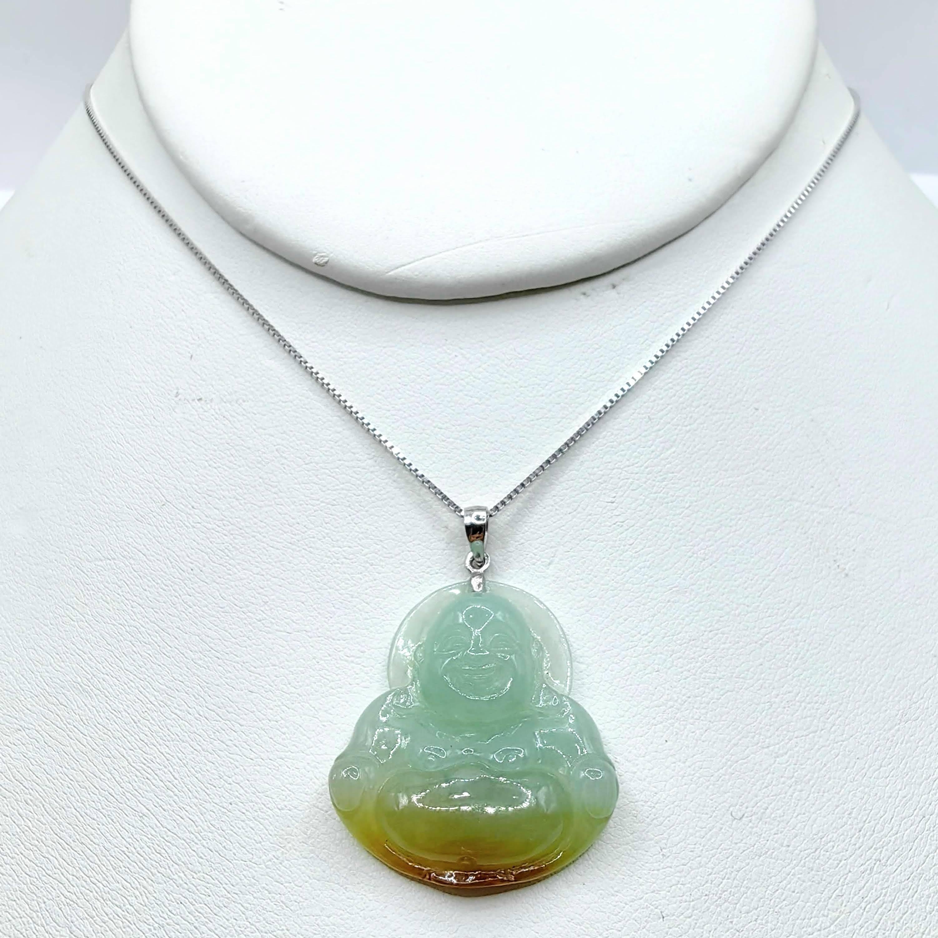 Taille mixte Certified Green & Amber Jadeite Jade Smiling Buddha Pendant in 18K White Gold en vente