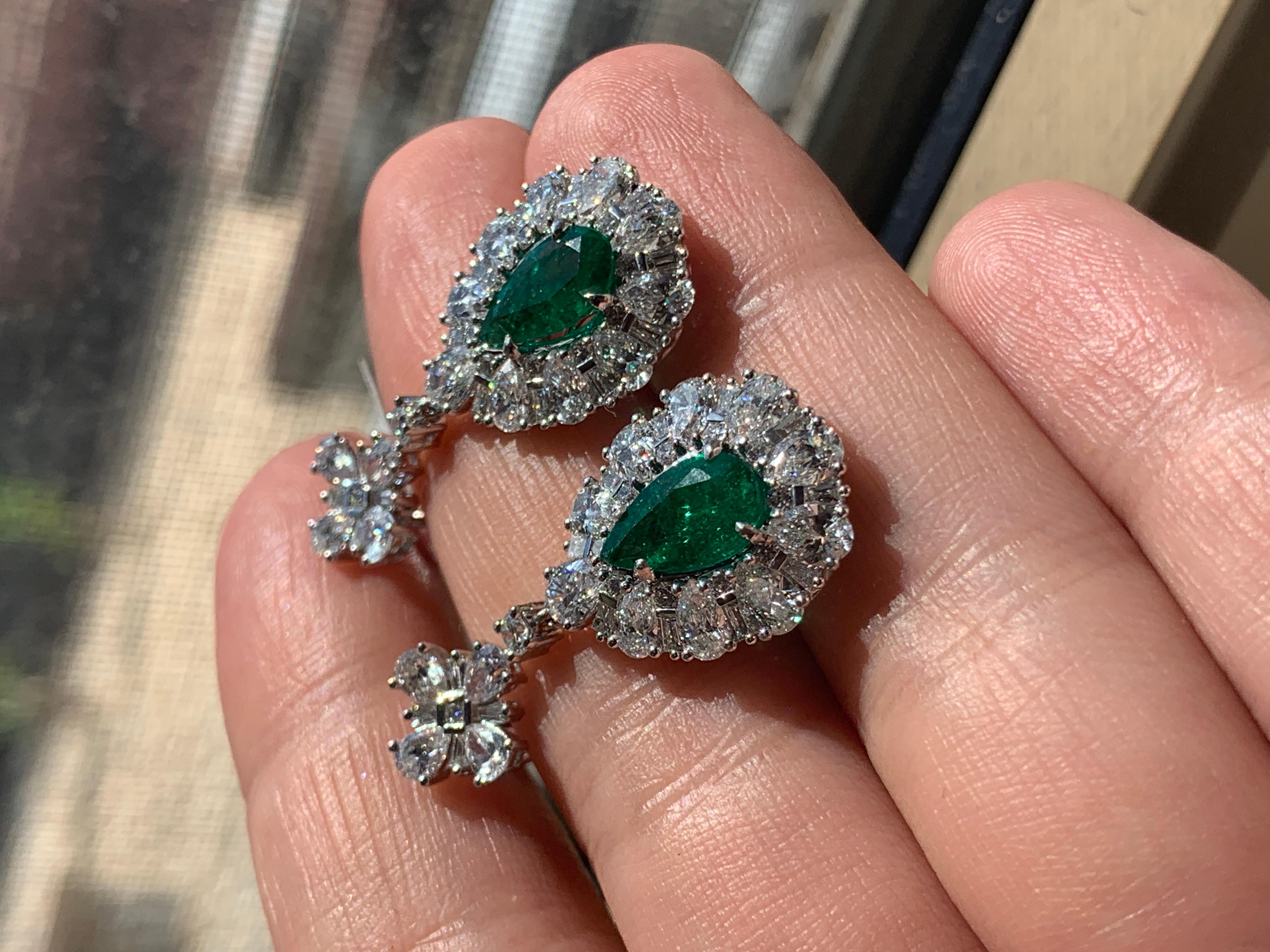 green emerald earrings