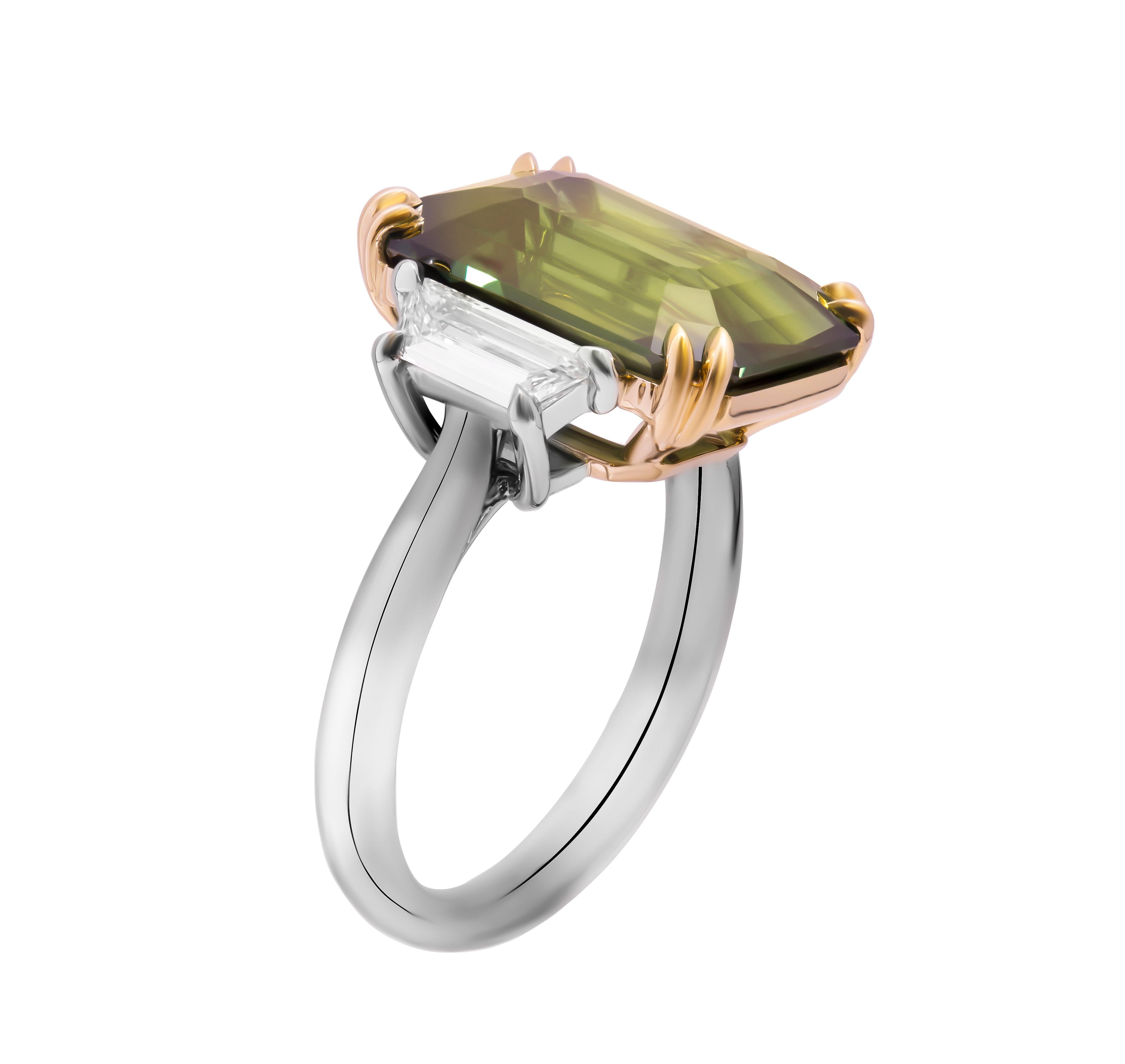 Modern Certified Green Sapphire 3 Stone Ring For Sale