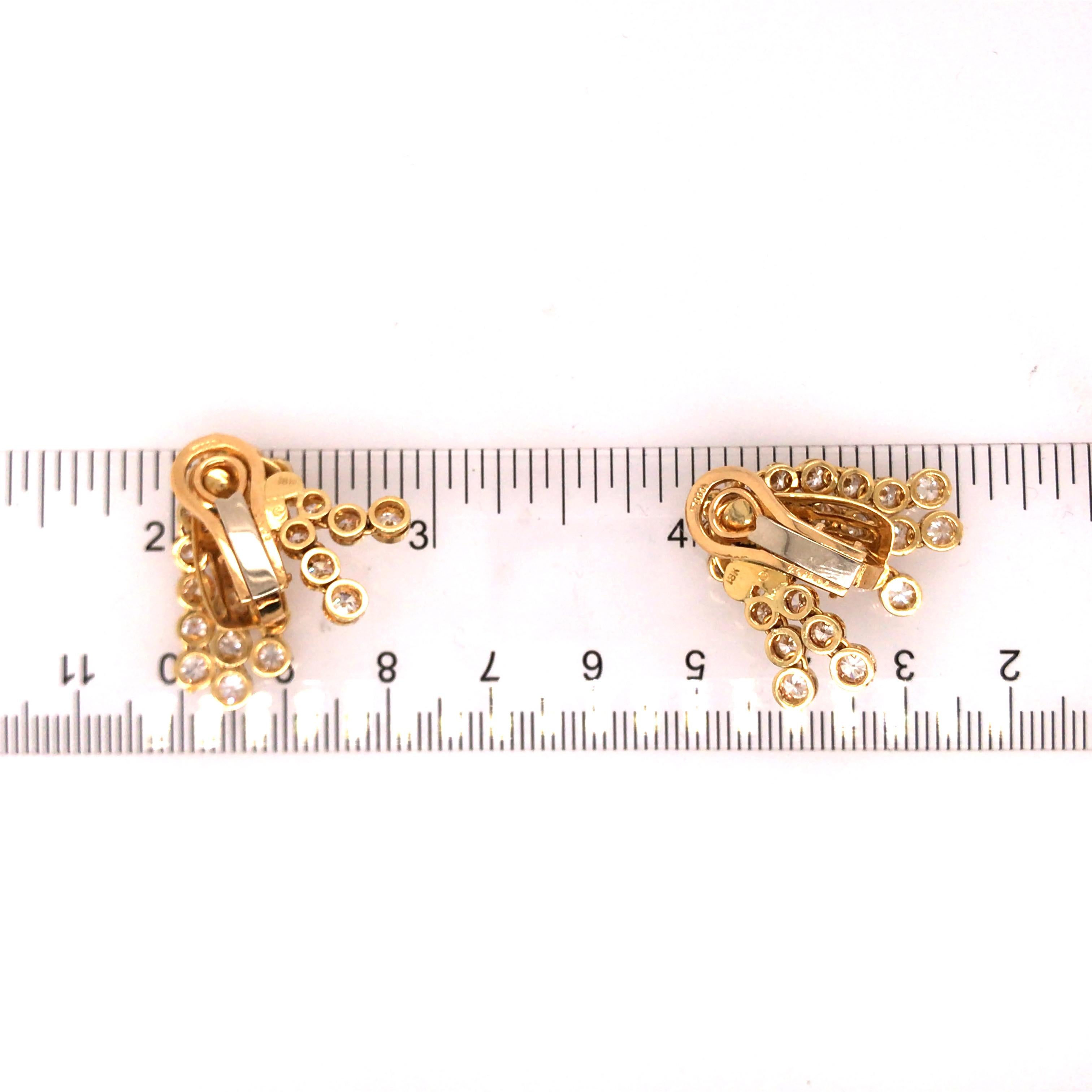 Certified Hammerman Brothers 18K Yellow Gold Diamond Earrings In Excellent Condition For Sale In Boca Raton, FL