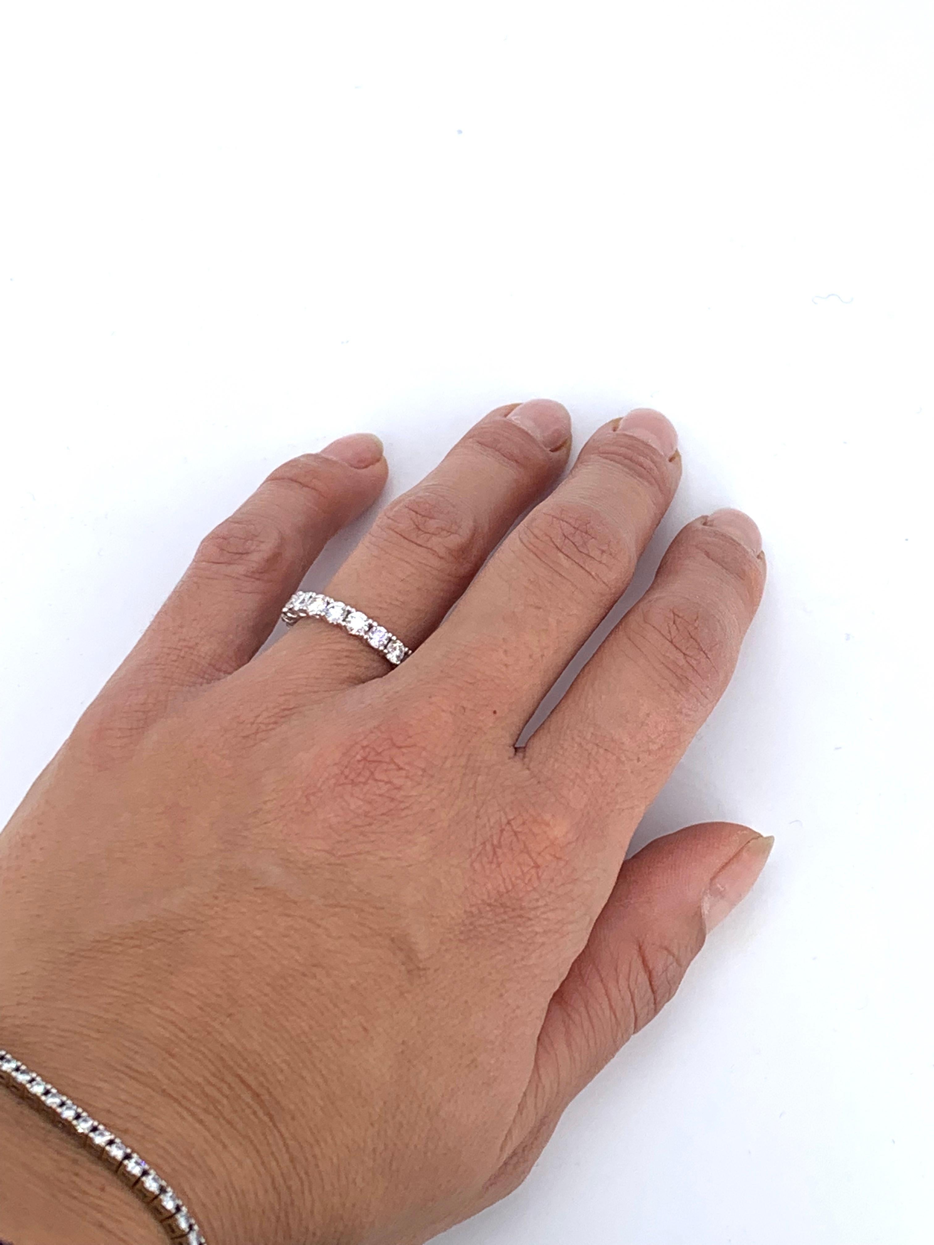 Artisan Certified HRD Antwerp 2.38 Carat Diamond 18Kt White Gold Eternity Unisex Ring