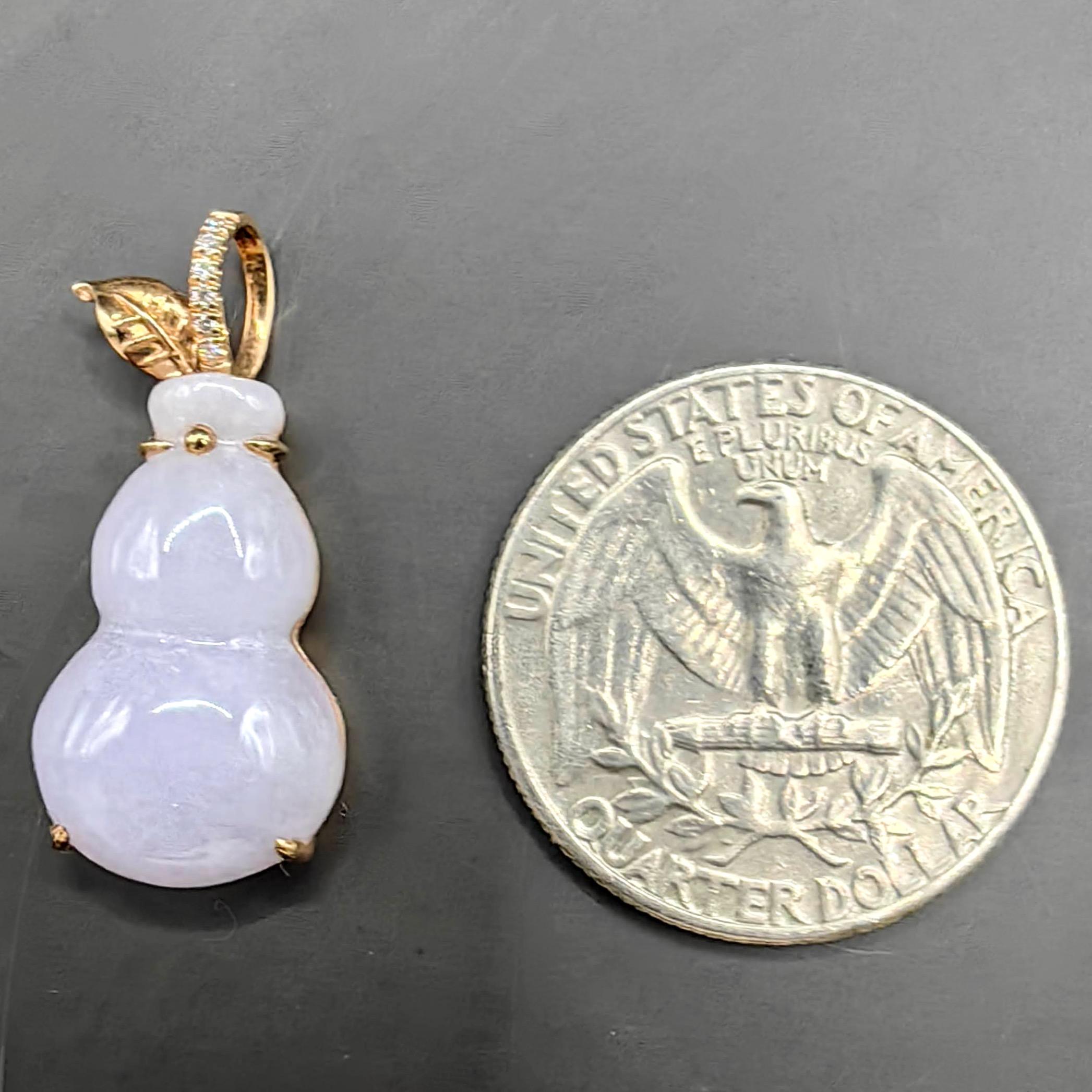 Ciondolo con diamante Calabash in giada lavanda certificata e oro giallo 18 carati in vendita 9