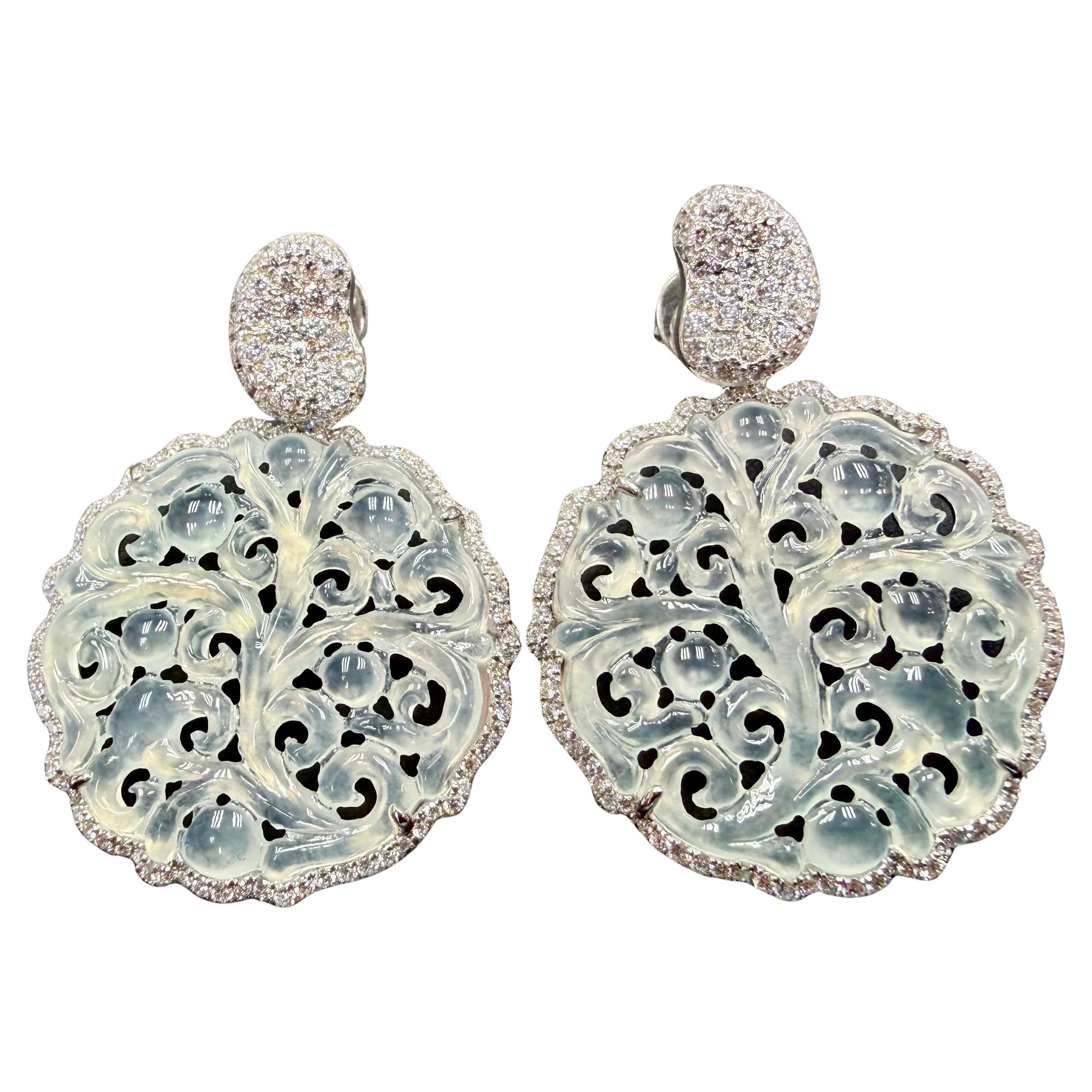 Zertifizierte Icy-Ohrringe aus Jade und Diamanten, farblos, perfektioniert, komplizierte Schnitzerei im Angebot 13