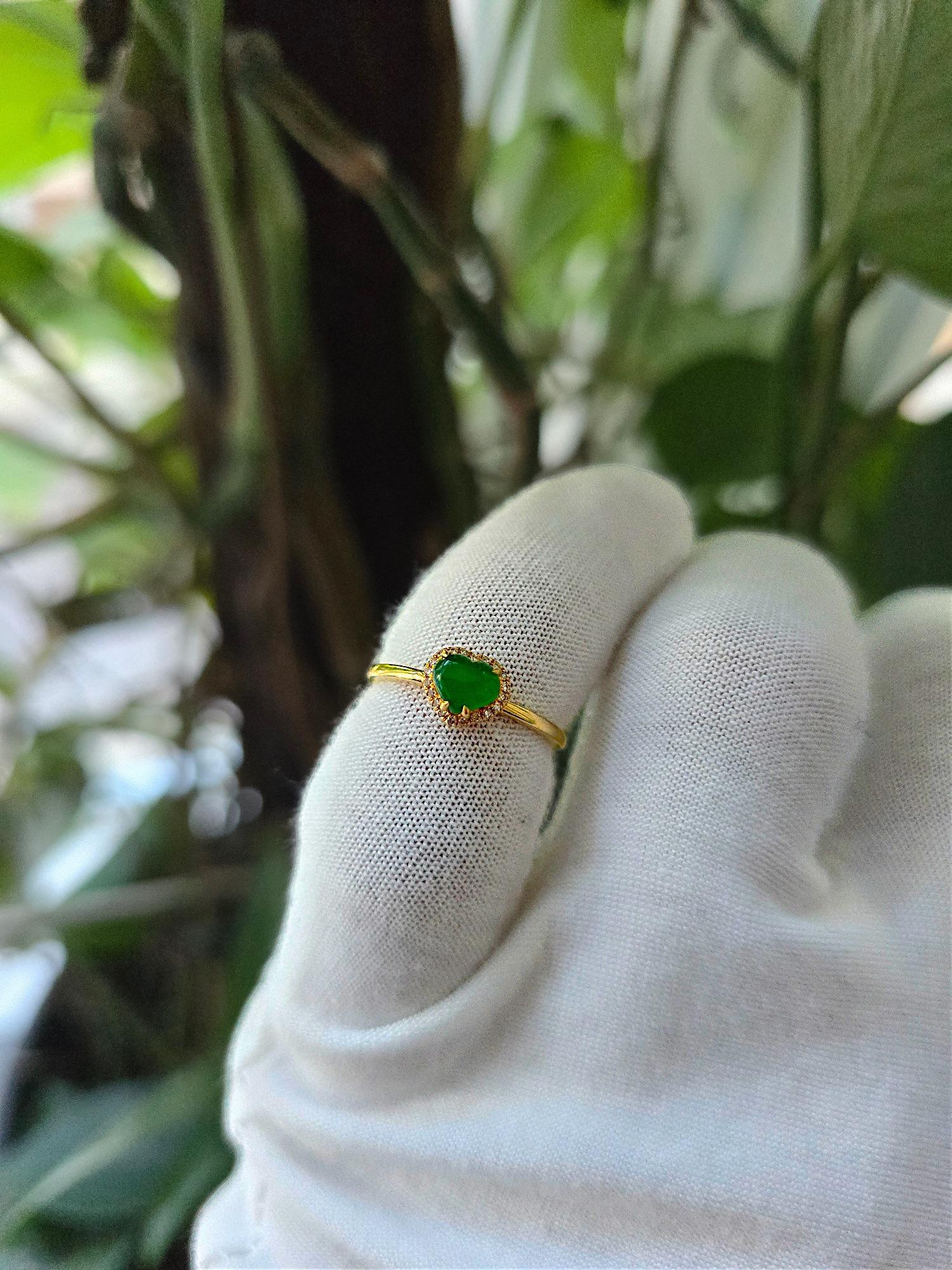 Bague cocktail birmane impériale certifiée A-Jade (diamants et or jaune 18 carats) en vente 6