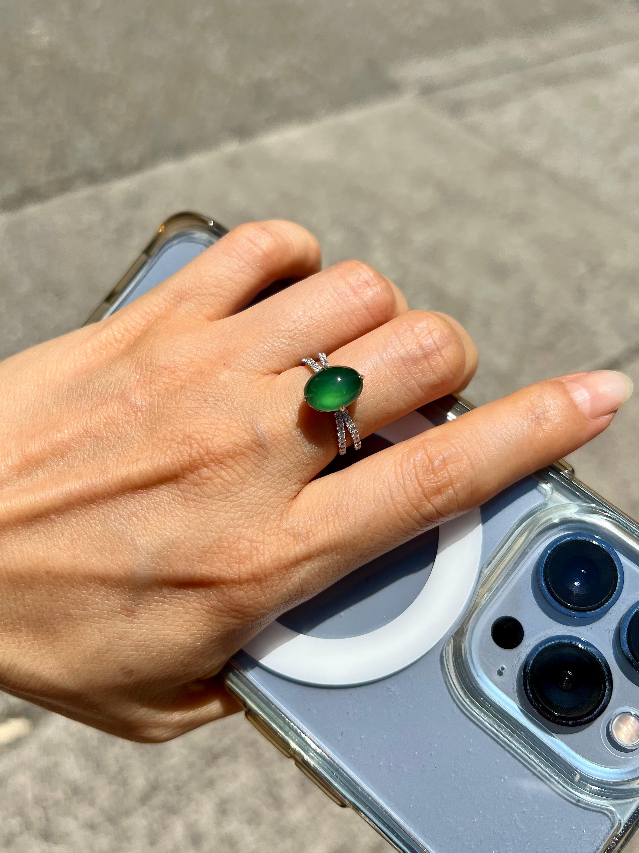 Women's Certified Imperial Green Jade & Diamond Cocktail Ring. Best Of The Best. For Sale