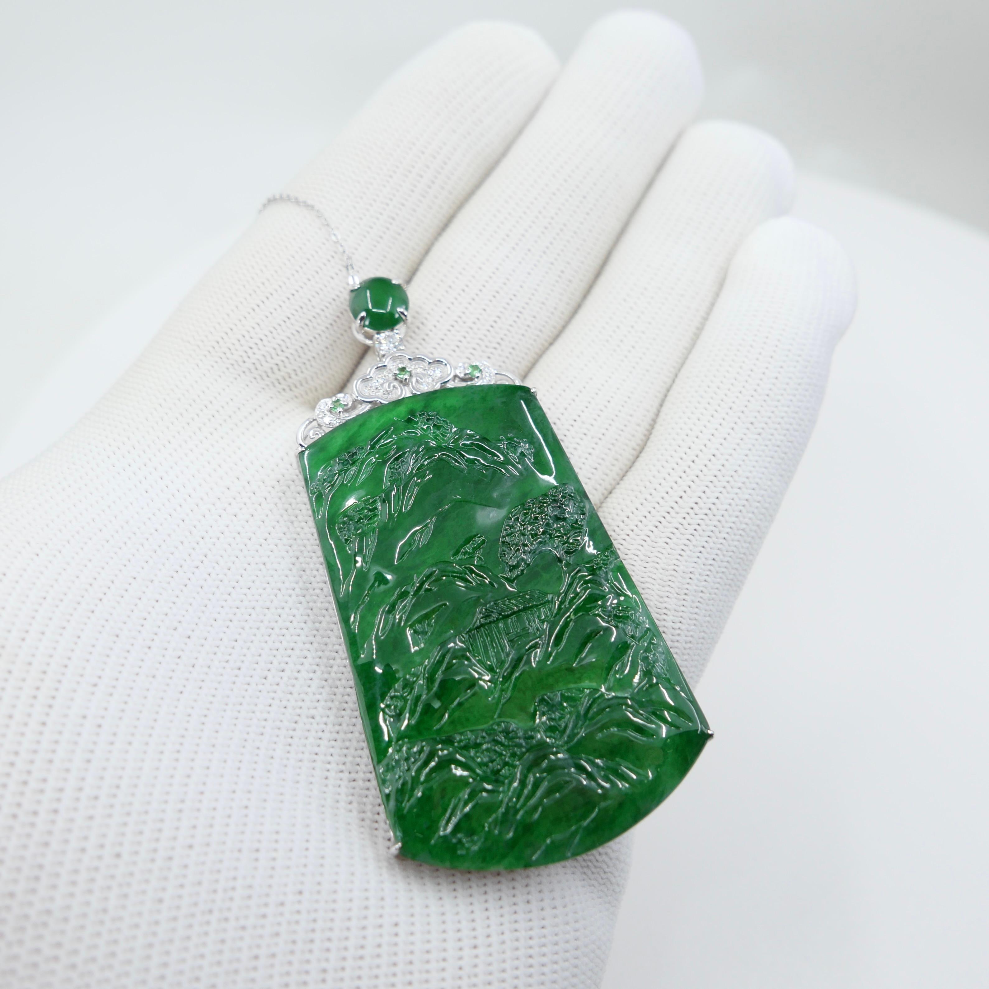 Ciondolo di giada verde imperiale e diamanti certificato. Taglia XXL Incisione complessa in vendita 10