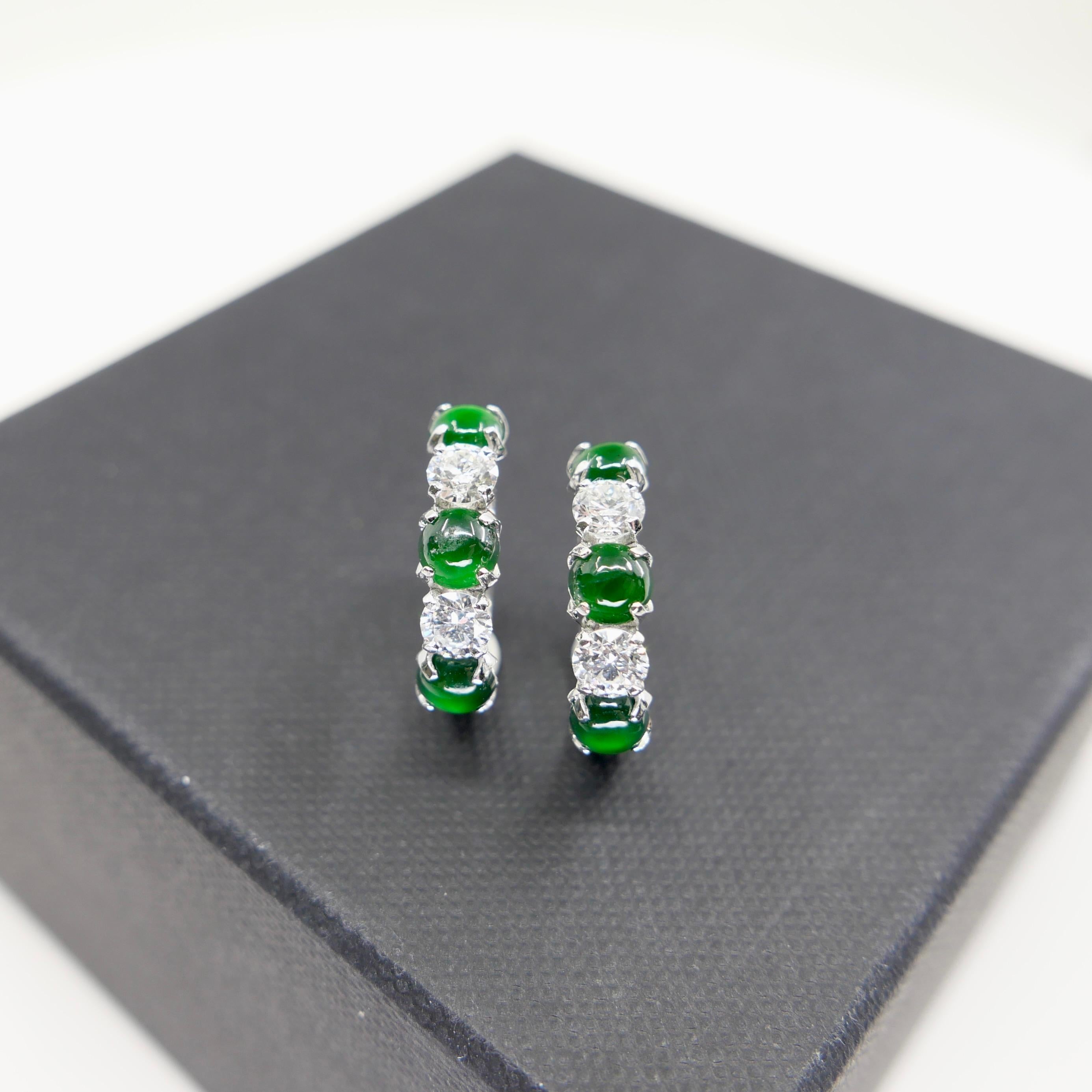 Boucles d'oreilles à charnière certifiées en jade impérial et diamants Vert impérial. Éclat suprême ! en vente 9