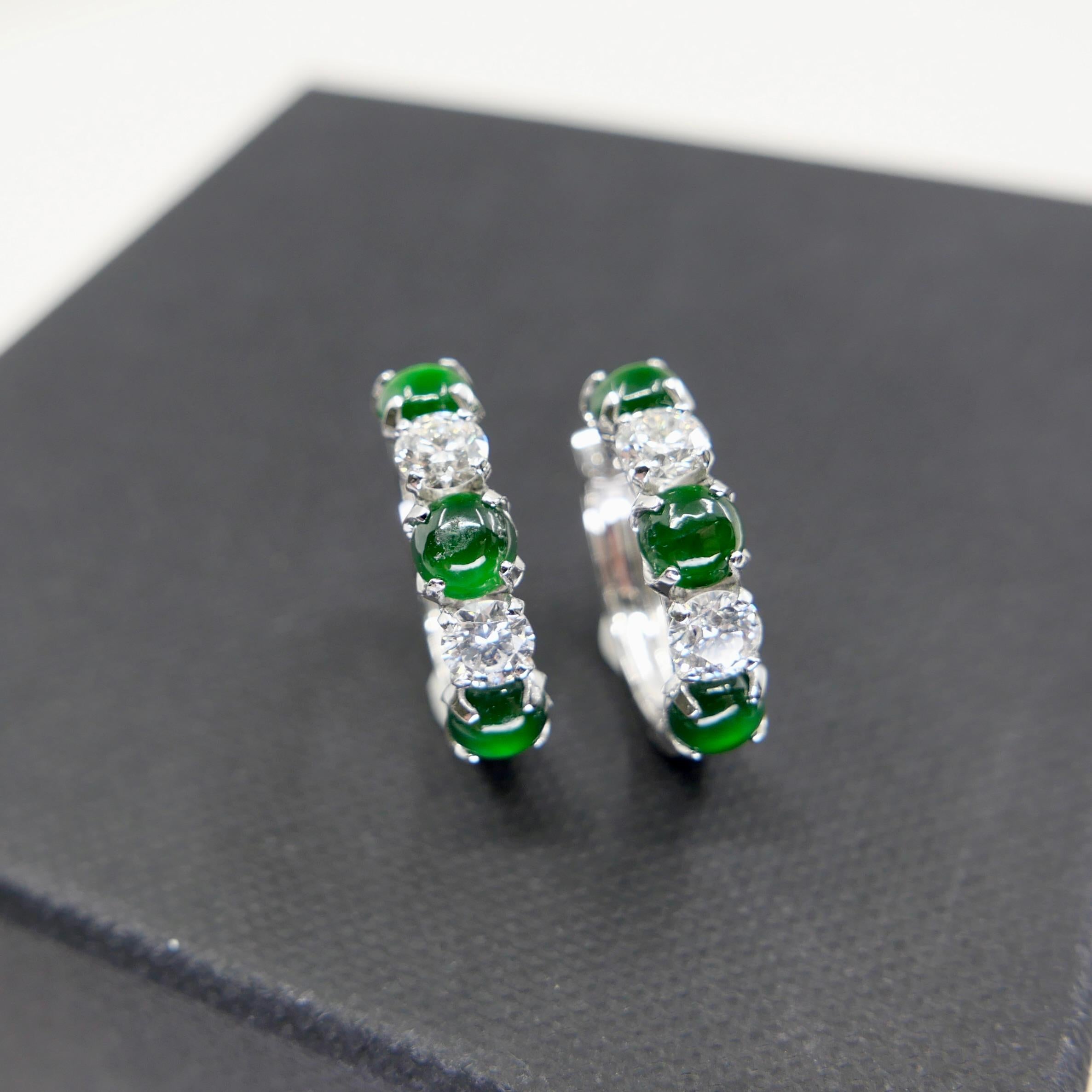 Boucles d'oreilles à charnière certifiées en jade impérial et diamants Vert impérial. Éclat suprême ! en vente 4