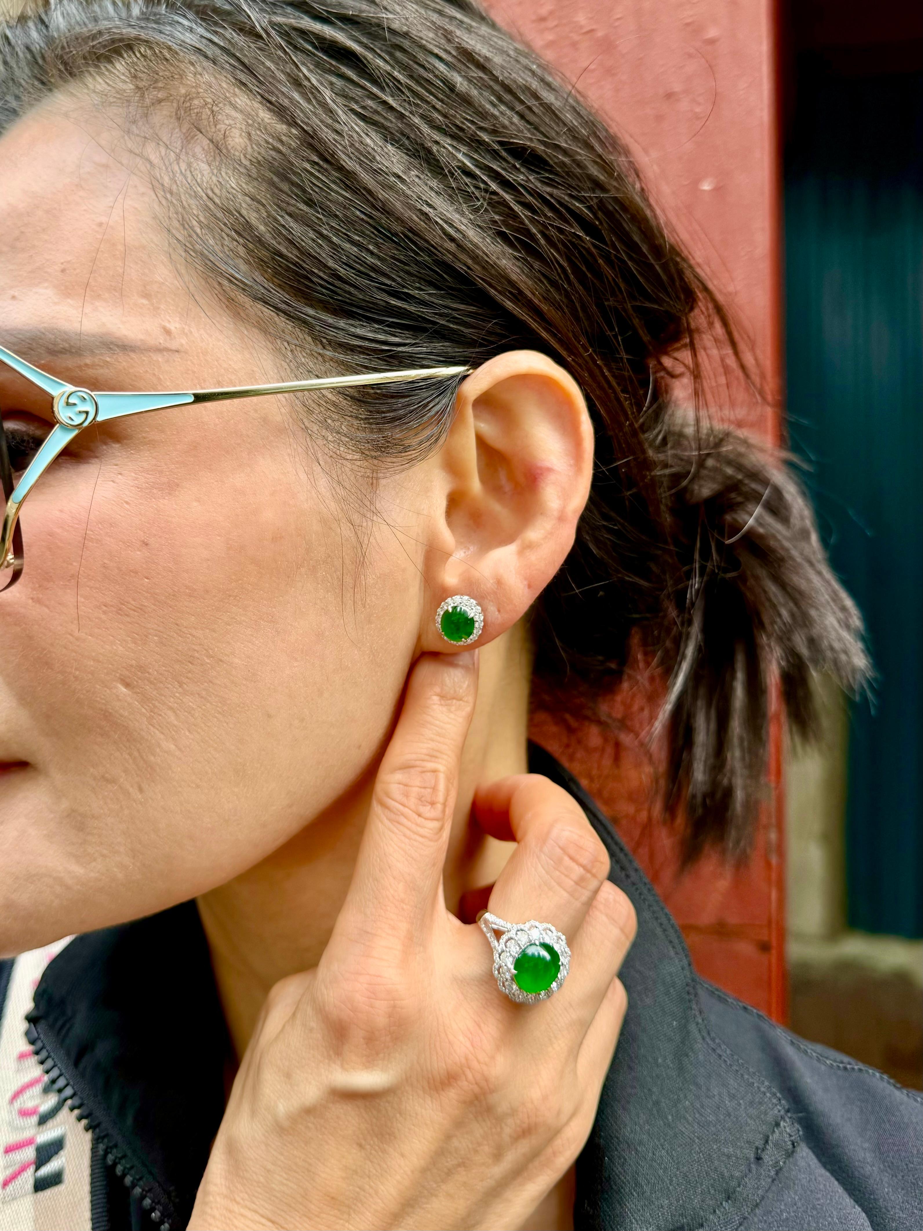 Certified Imperial Jade Diamond Stud Earrings & Ring Set. Best Glowing Green  For Sale 4